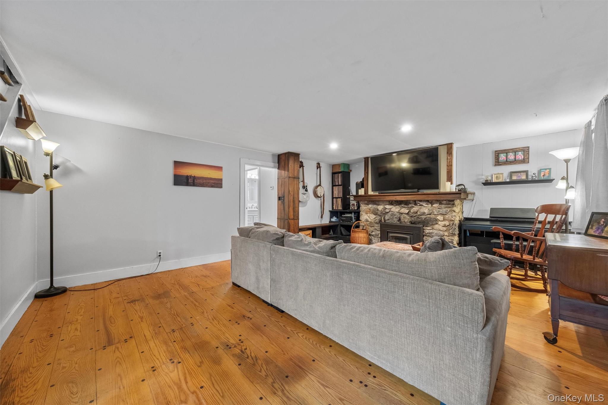 17 Sylvan Lake Road, Lagrangeville, NY 12540