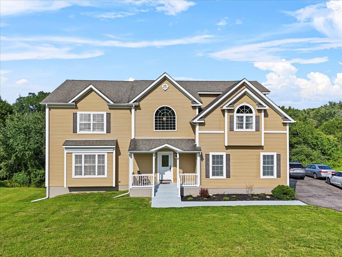 8 Tanyas Court, Monroe, NY 10950