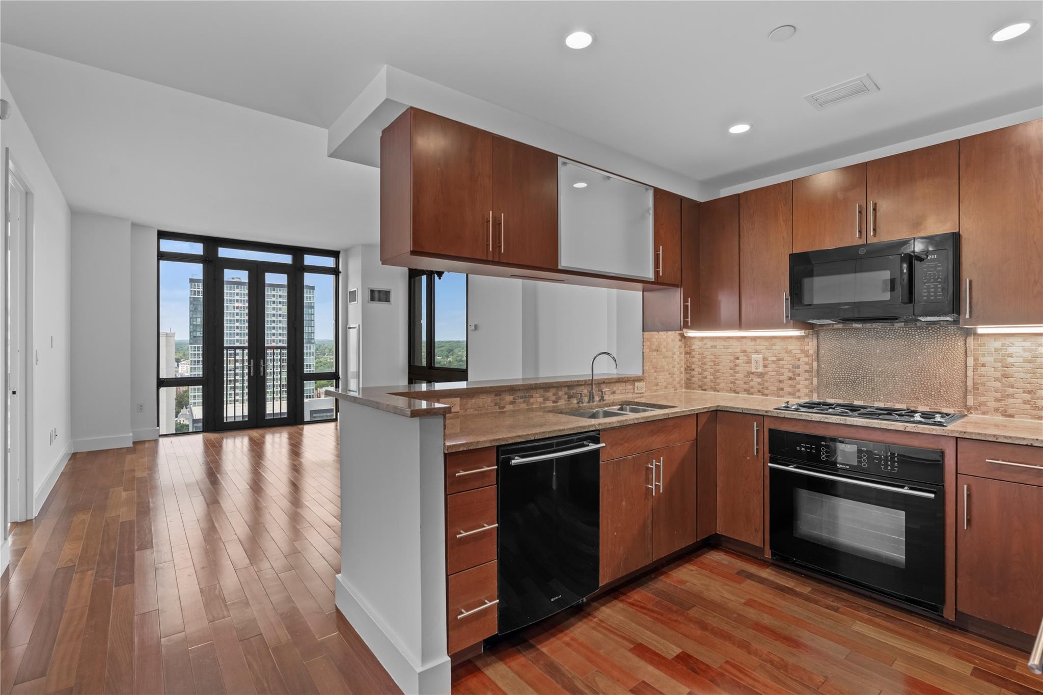 175 Huguenot Street # 1808, New Rochelle, NY 10801