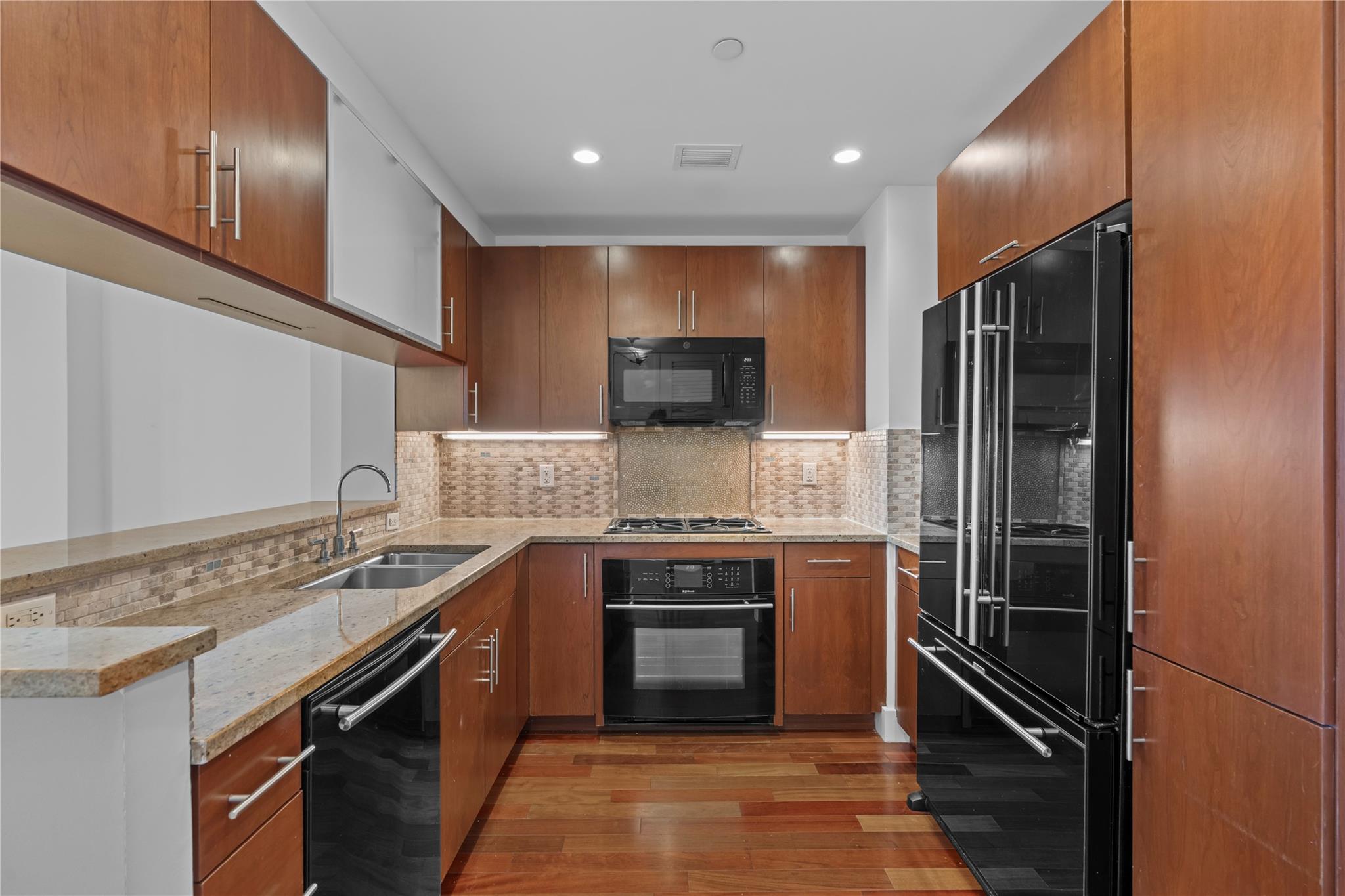 175 Huguenot Street # 1808, New Rochelle, NY 10801