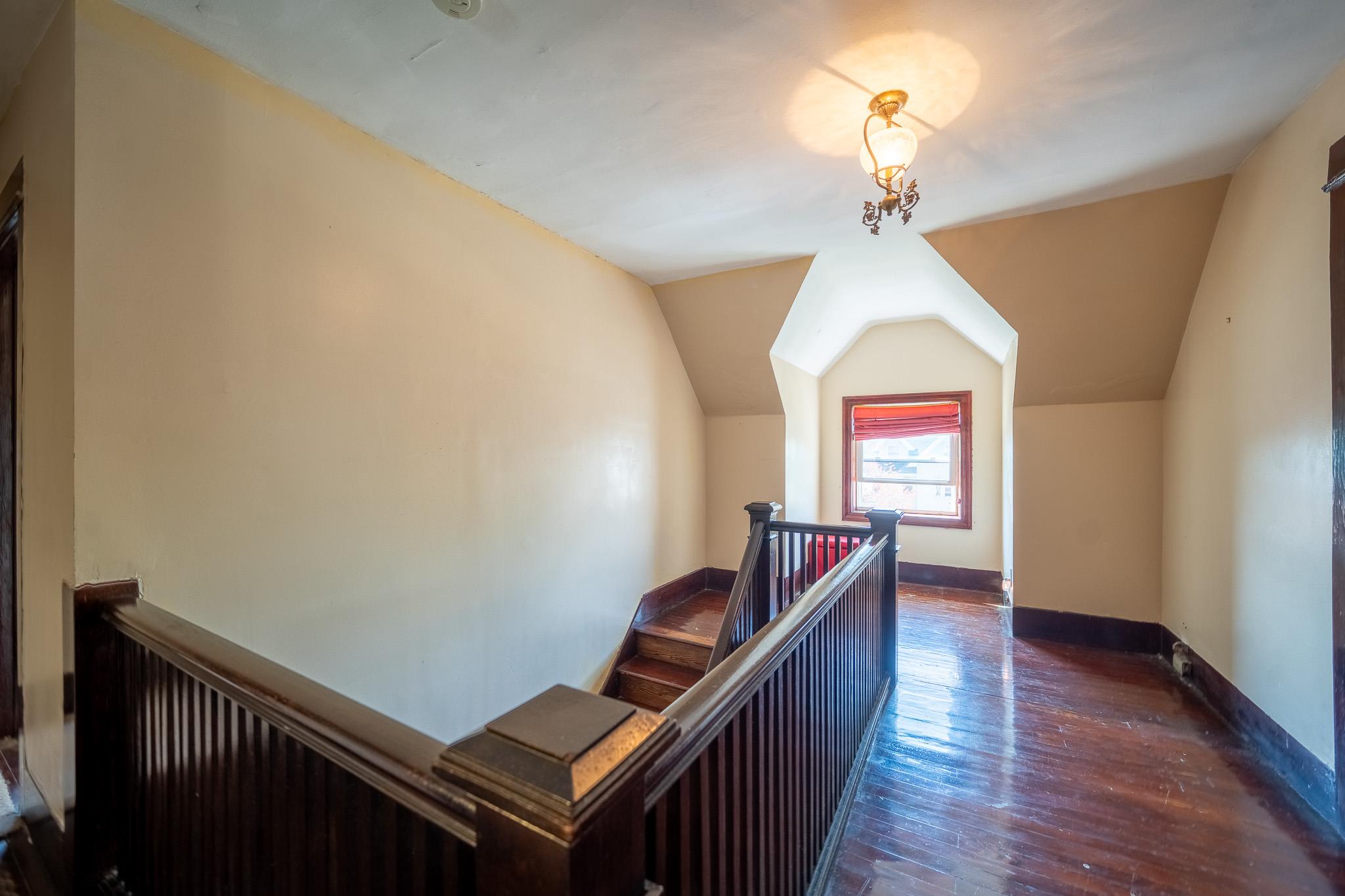 536 Albemarle Road, Cedarhurst, NY 11516