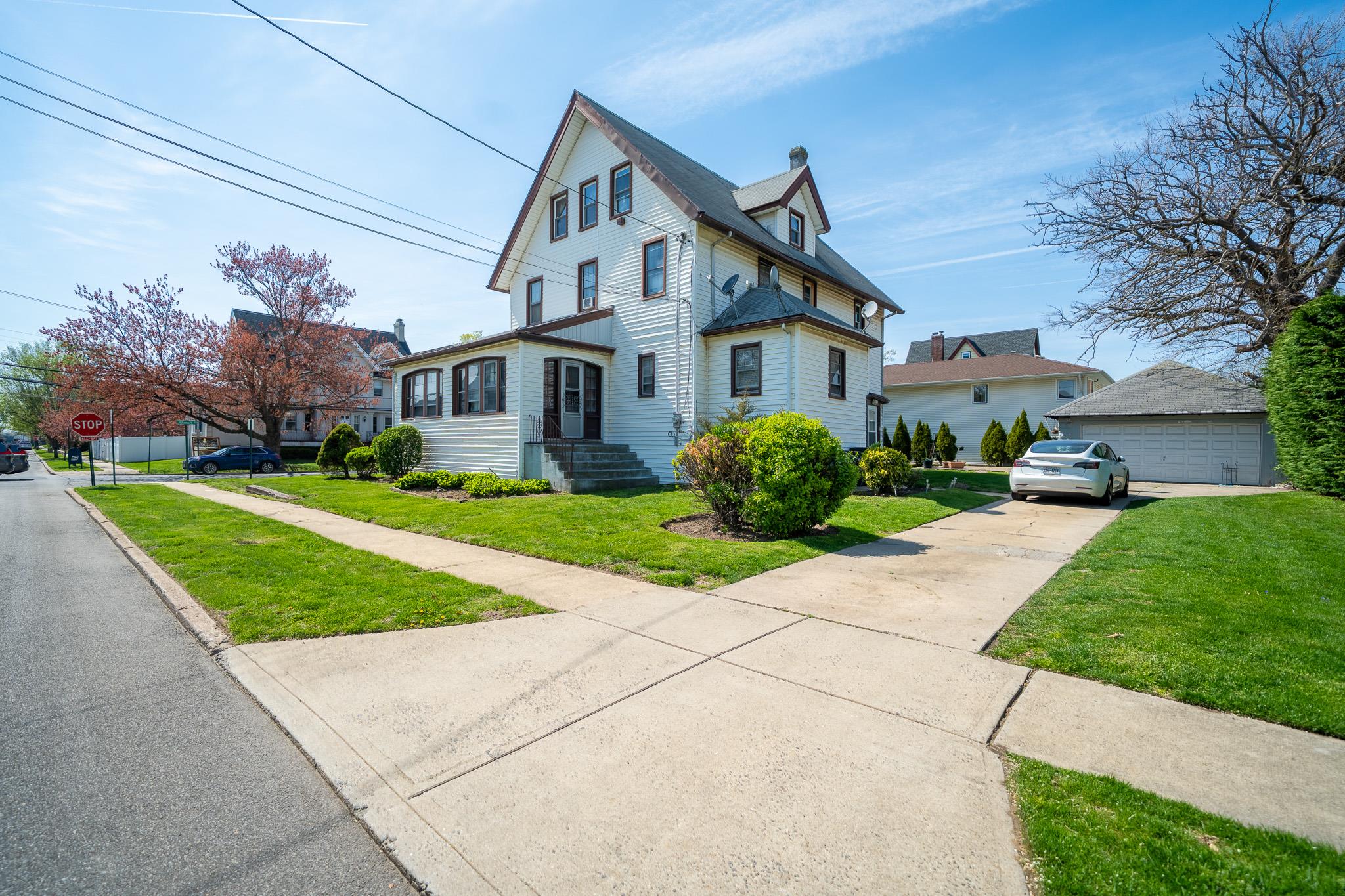 536 Albemarle Road, Cedarhurst, NY 11516