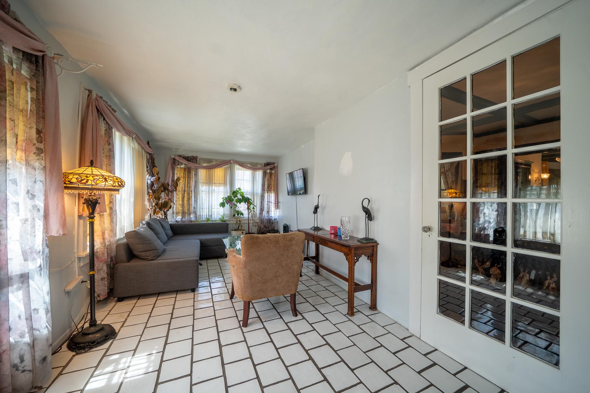 536 Albemarle Road, Cedarhurst, NY 11516