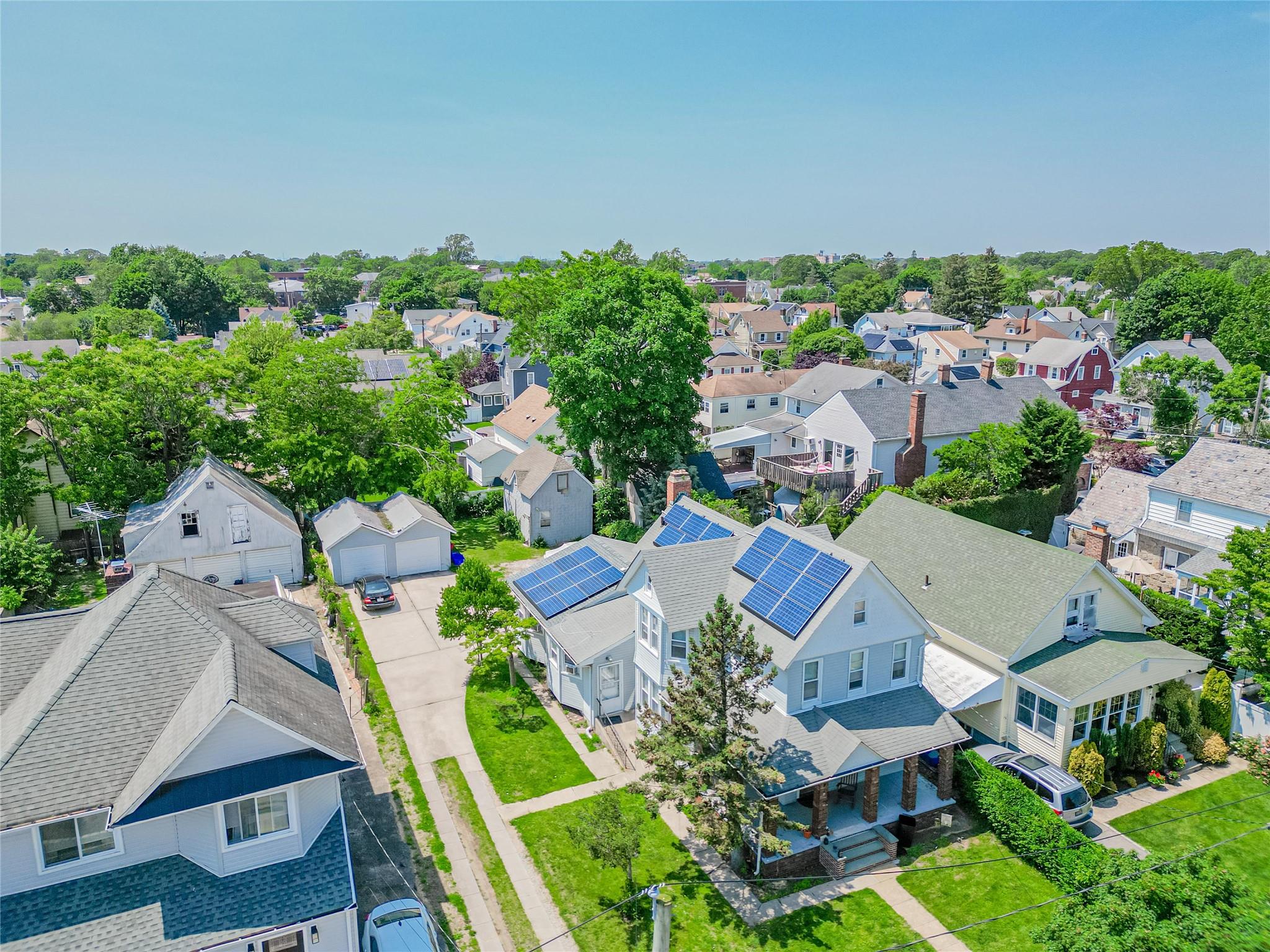 35 Ryder Avenue, East Rockaway, NY 11518