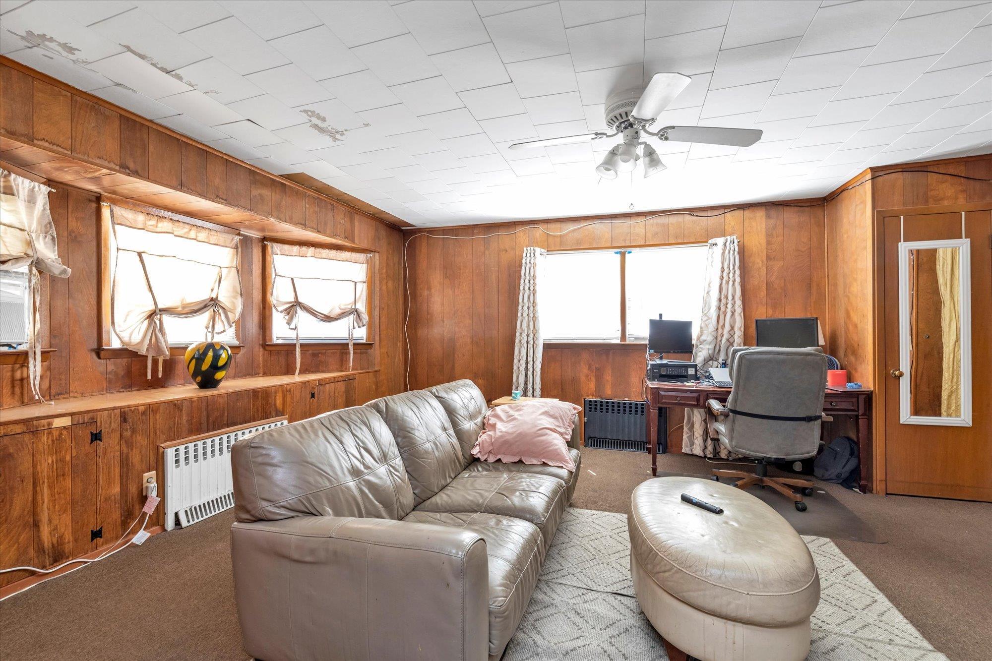 35 Ryder Avenue, East Rockaway, NY 11518