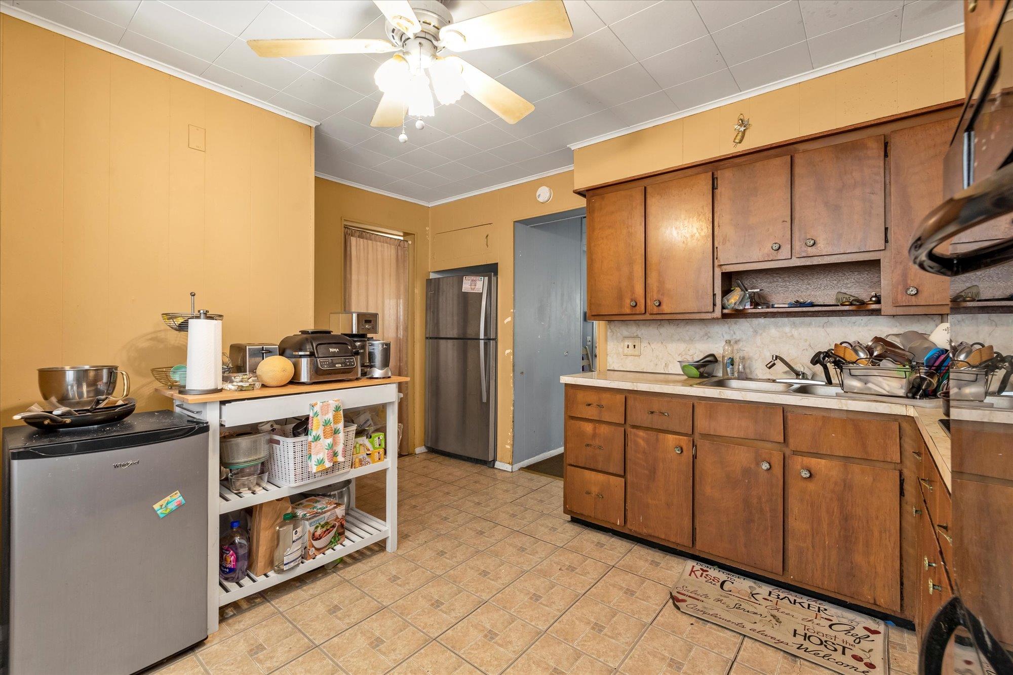 35 Ryder Avenue, East Rockaway, NY 11518