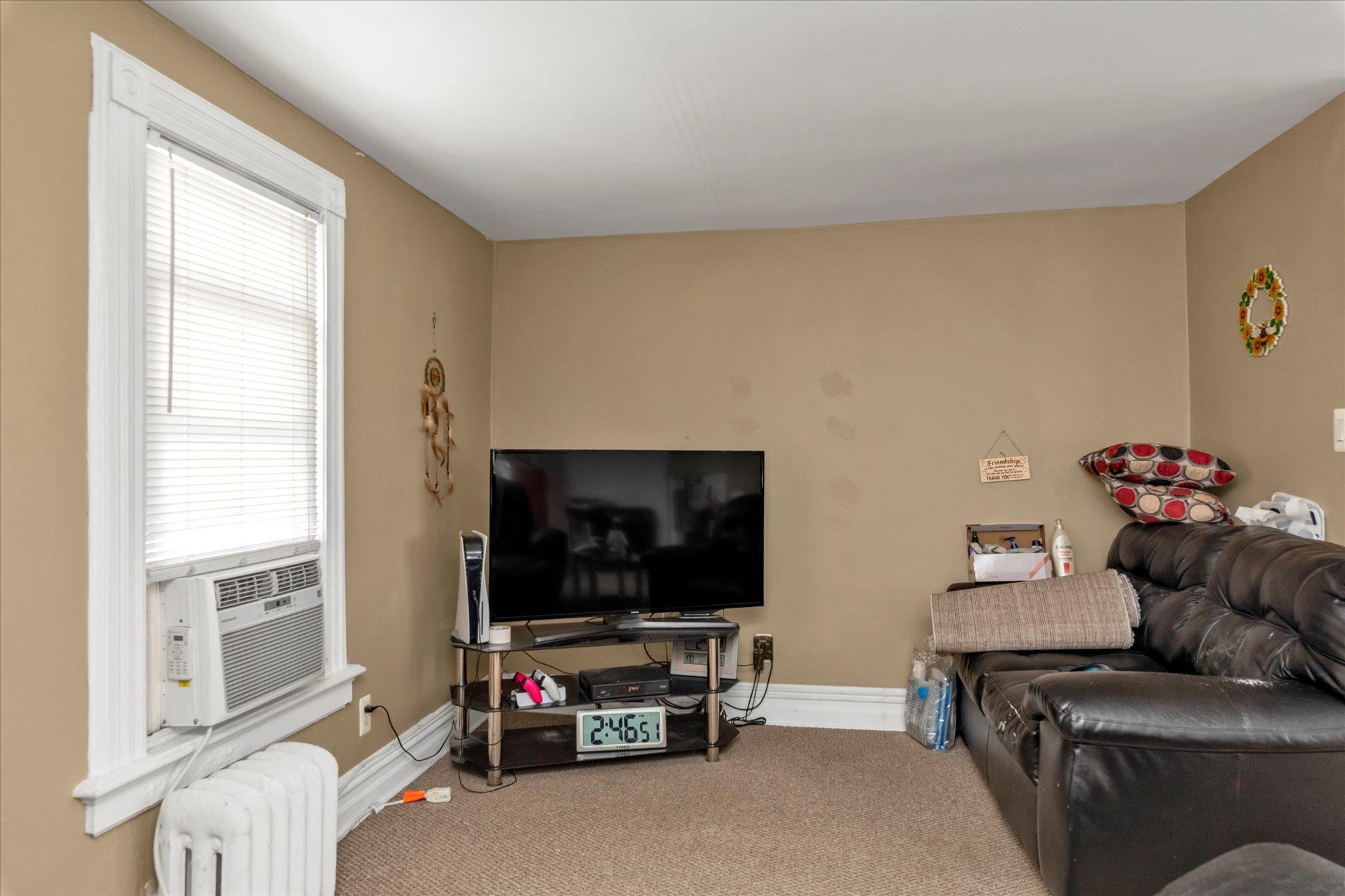 35 Ryder Avenue, East Rockaway, NY 11518