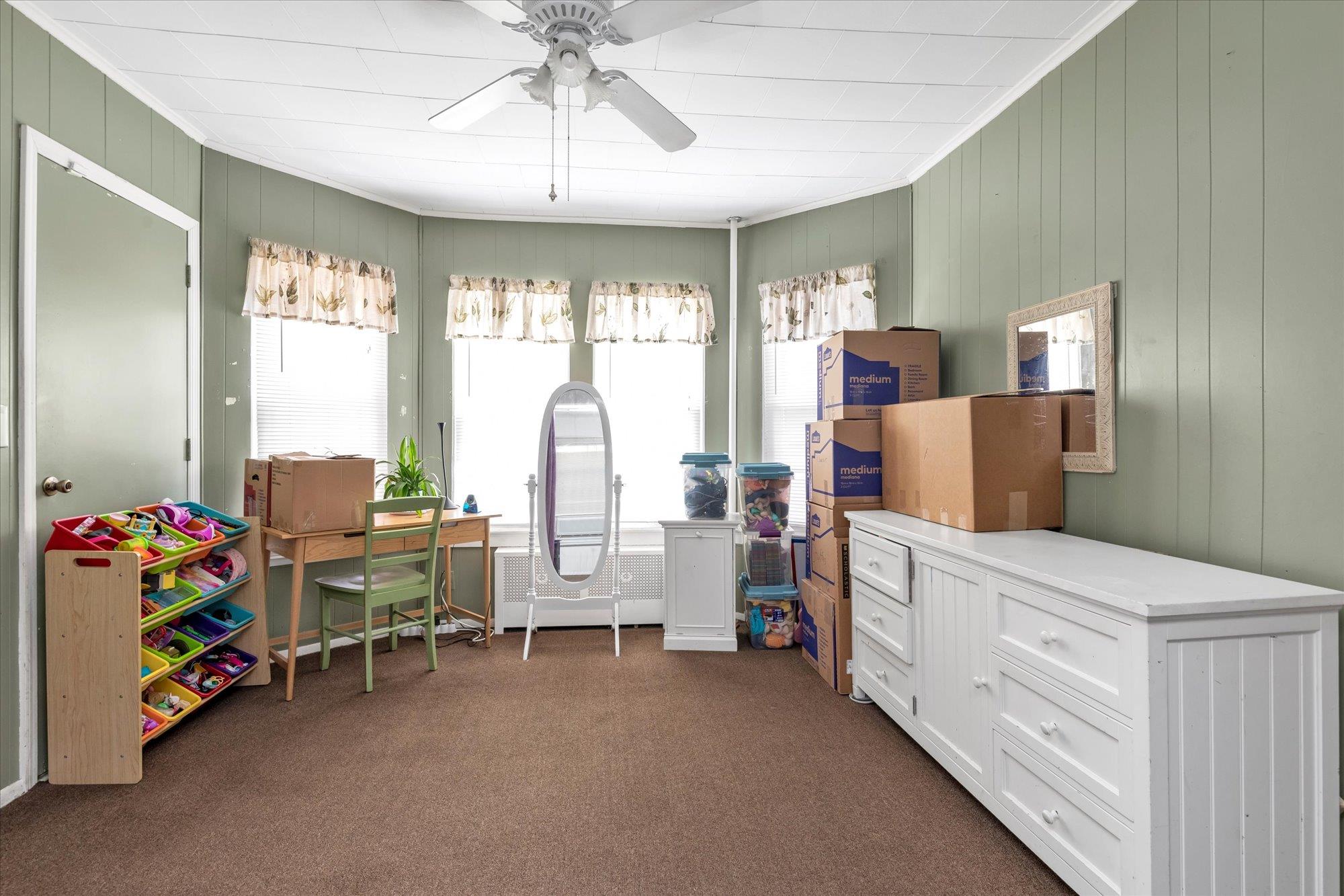 35 Ryder Avenue, East Rockaway, NY 11518