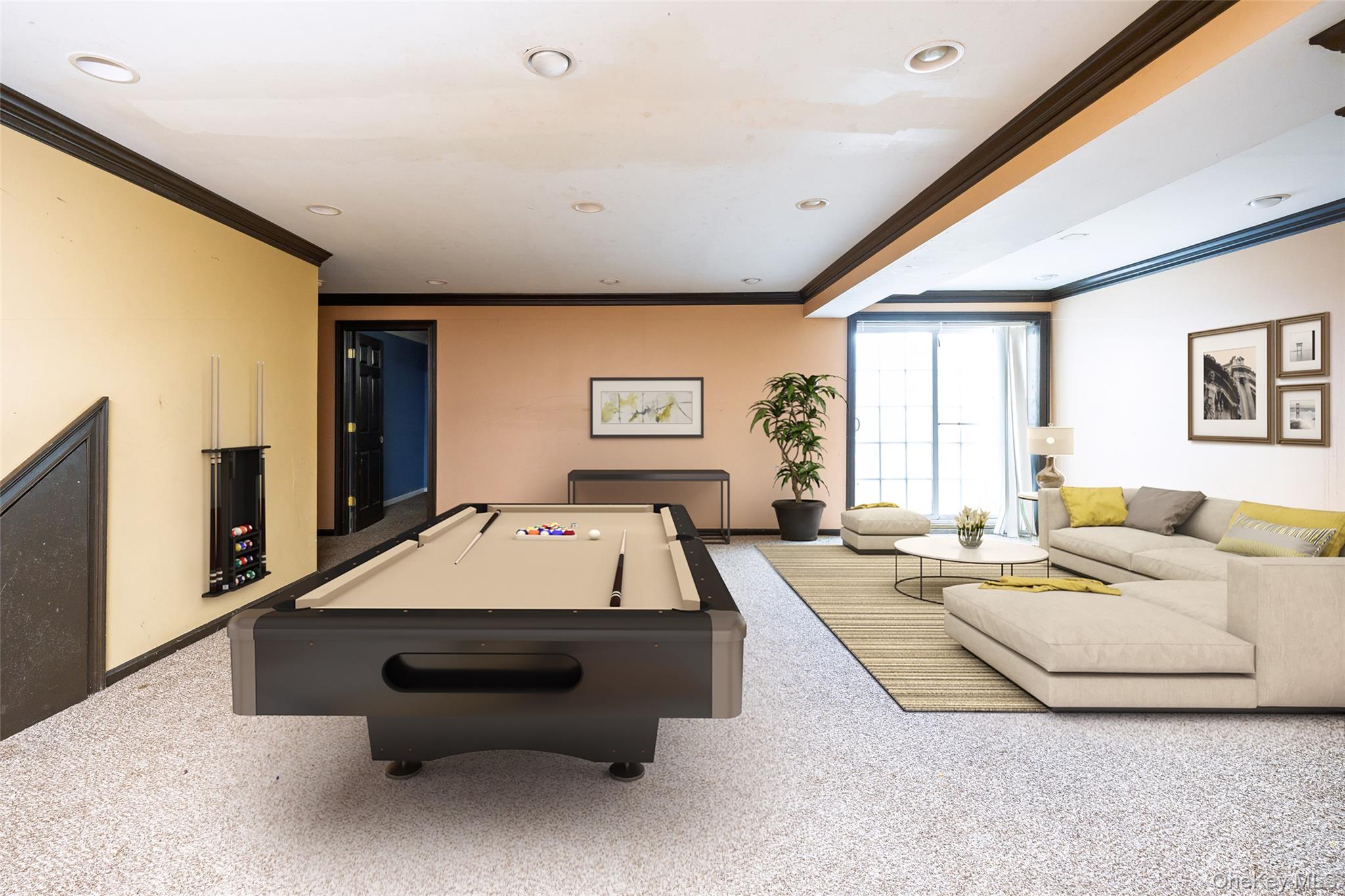 33 Avolet Court, Mount Sinai, NY 11766