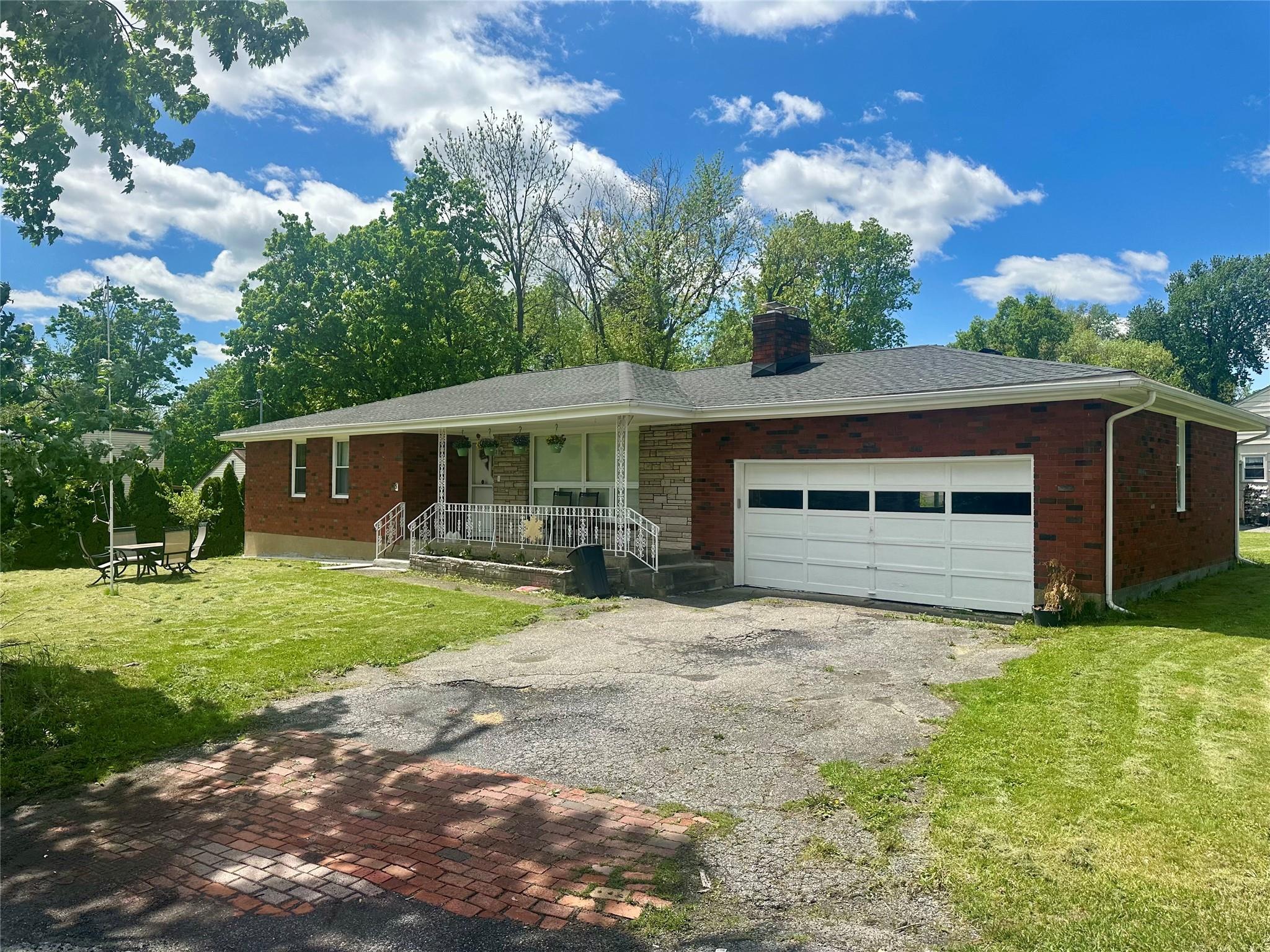 15 Queen Street, New Windsor, NY 12553