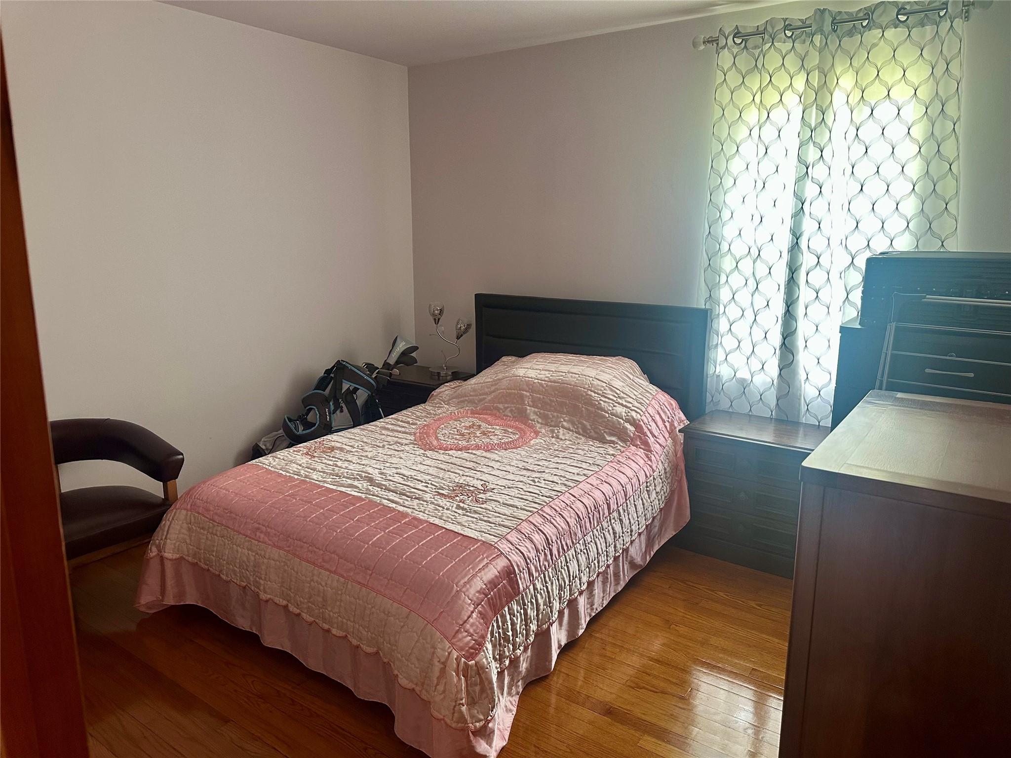 15 Queen Street, New Windsor, NY 12553