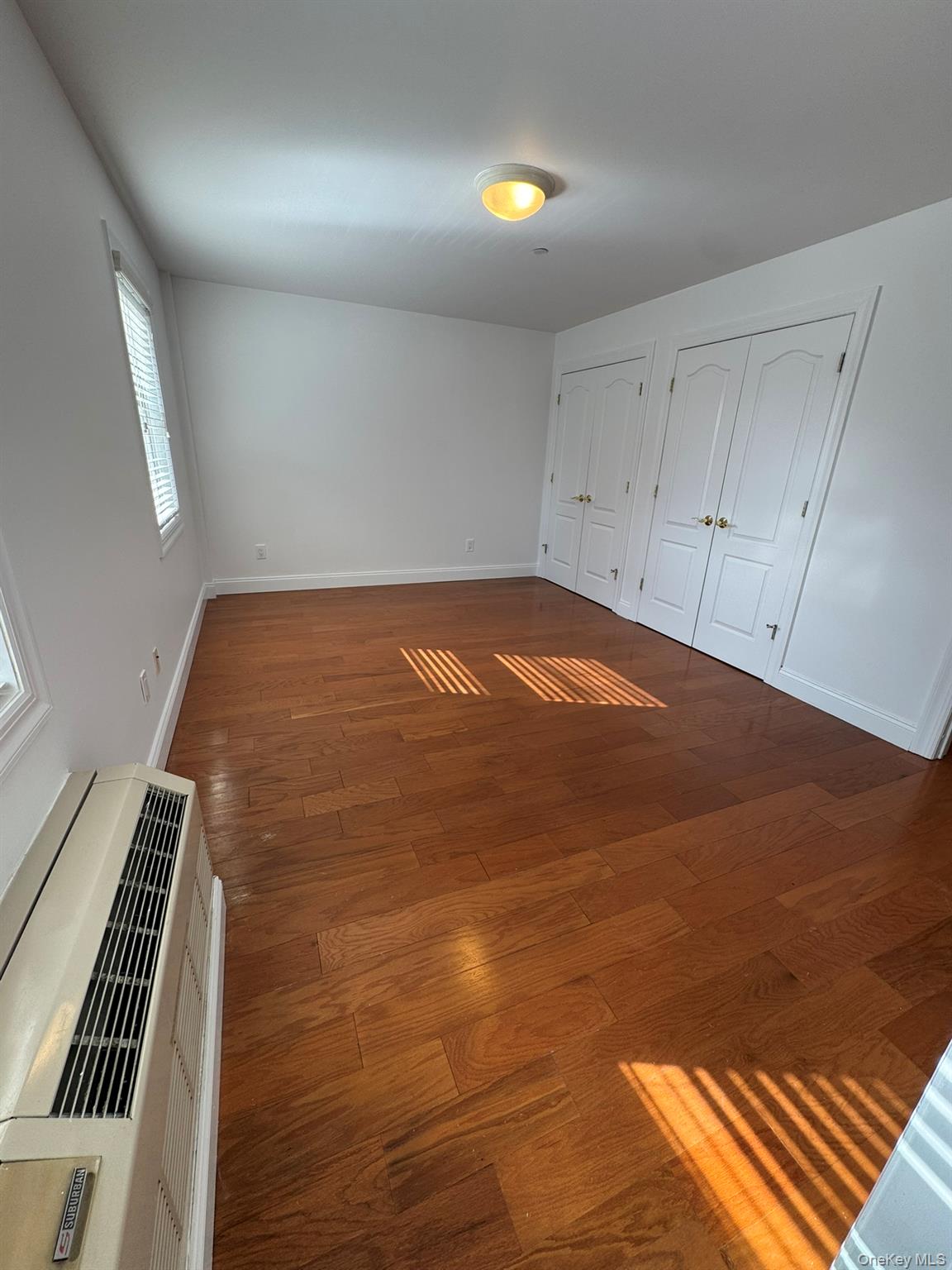 42-23 212 Street # 3C, Bayside, NY 11361