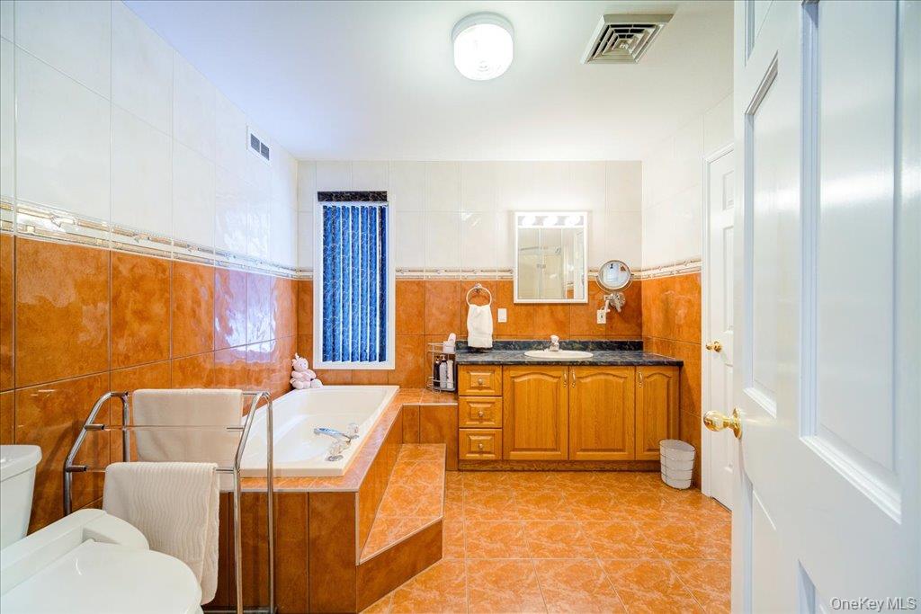 236 Budd Road, Wurtsboro, NY 12788