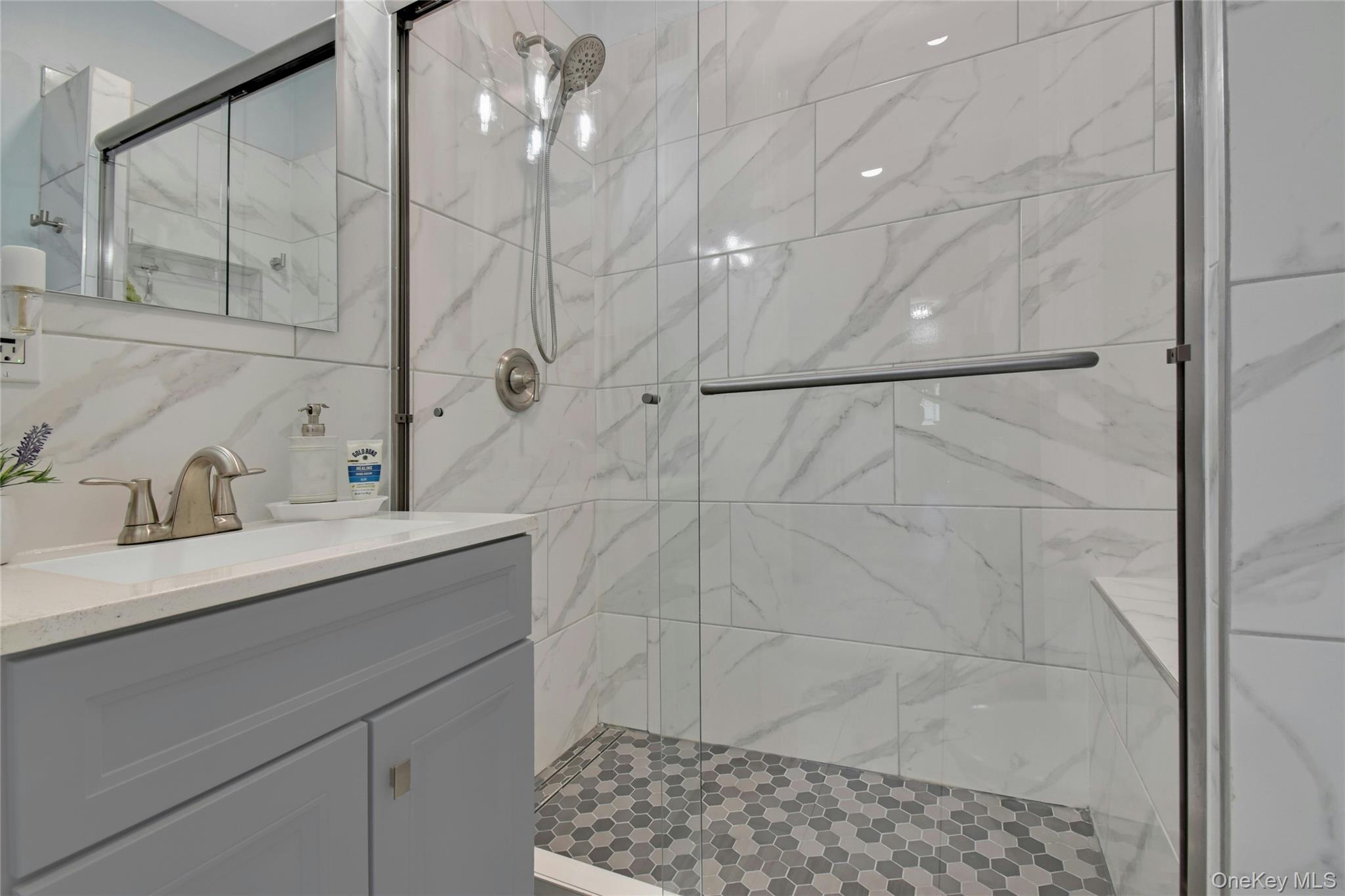 1531 Hone Avenue, Bronx, NY 10461