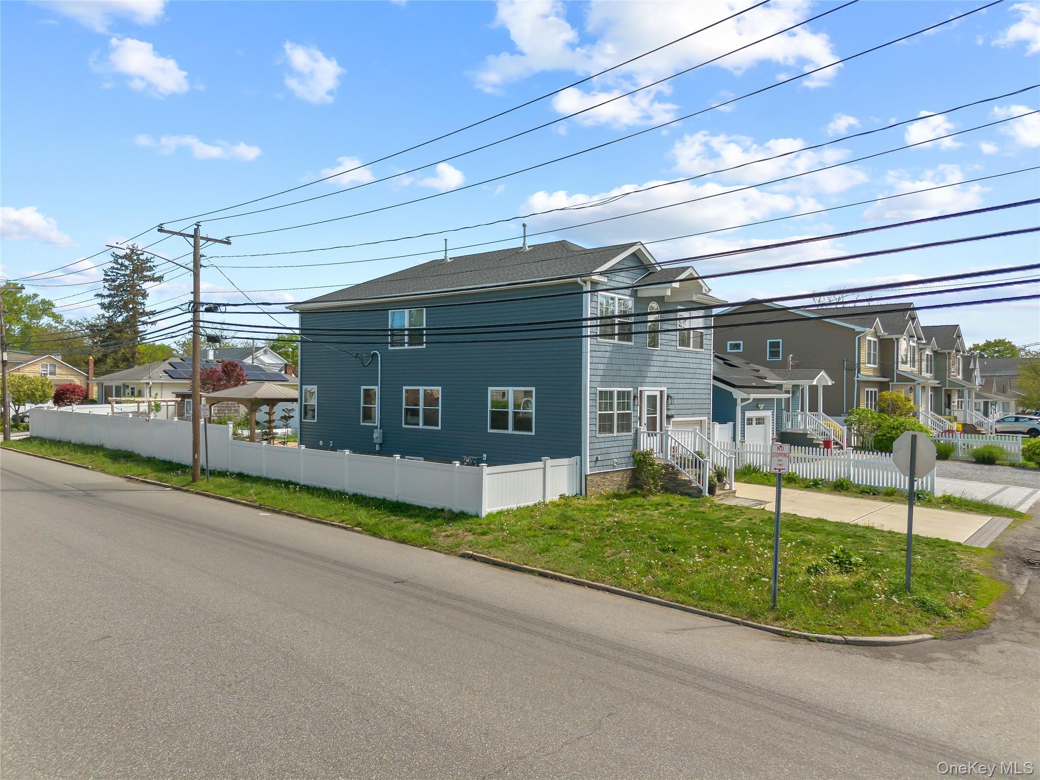3875 South Street, Seaford, NY 11783