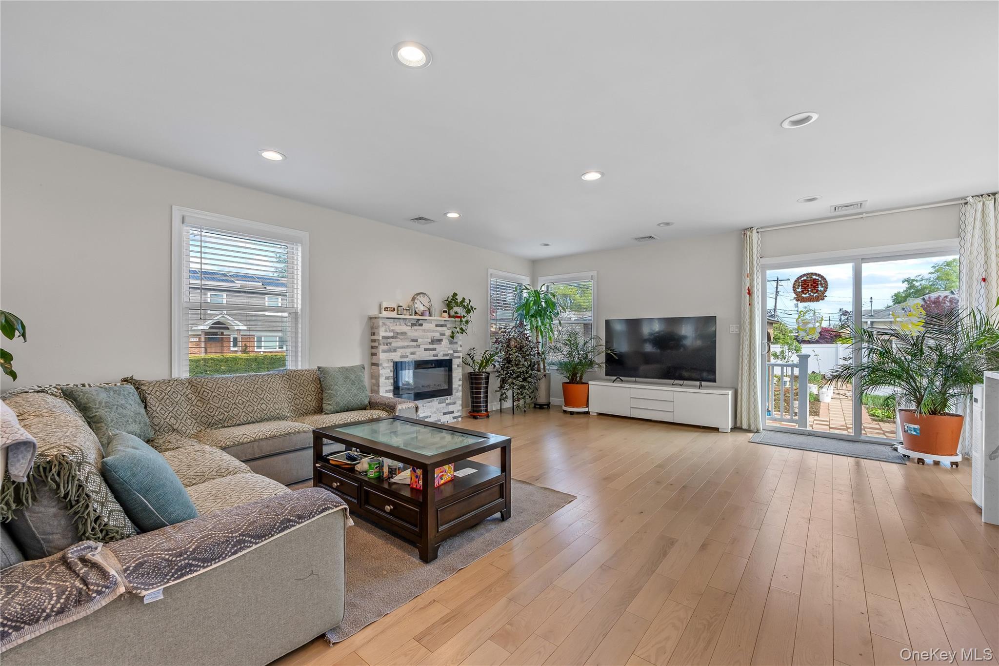 3875 South Street, Seaford, NY 11783