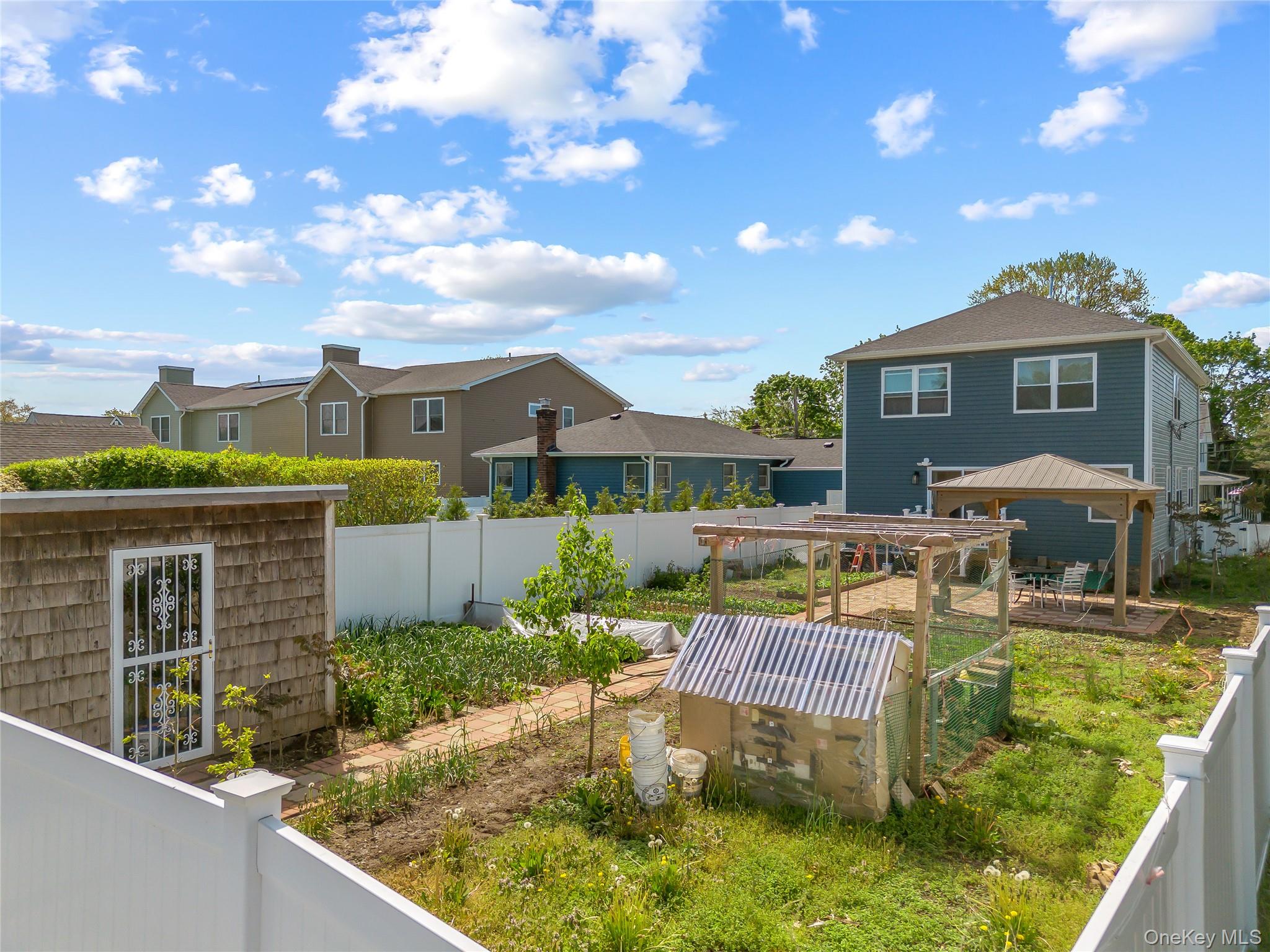 3875 South Street, Seaford, NY 11783