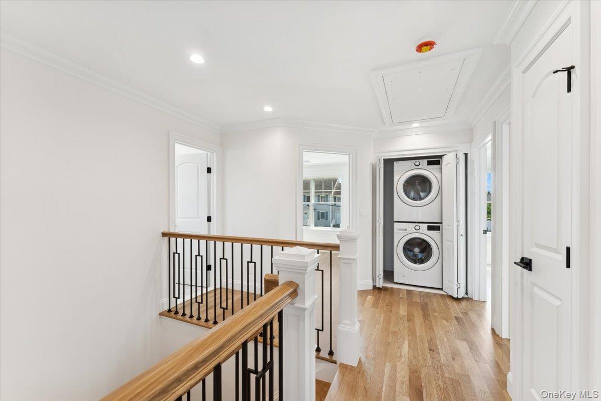 42 Second Street Extension, Glen Cove, NY 11542