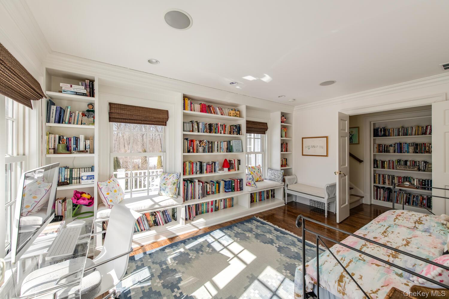 33 Pells Road, Rhinebeck, NY 12572