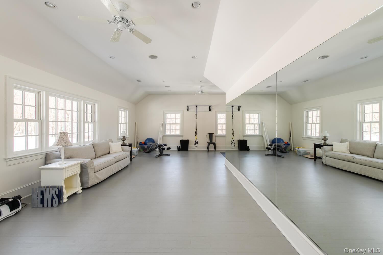 33 Pells Road, Rhinebeck, NY 12572