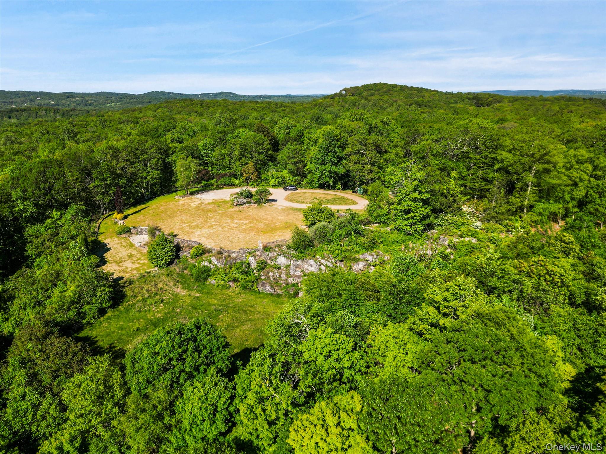 371-383 Pea Pond Road, Katonah, NY 10536