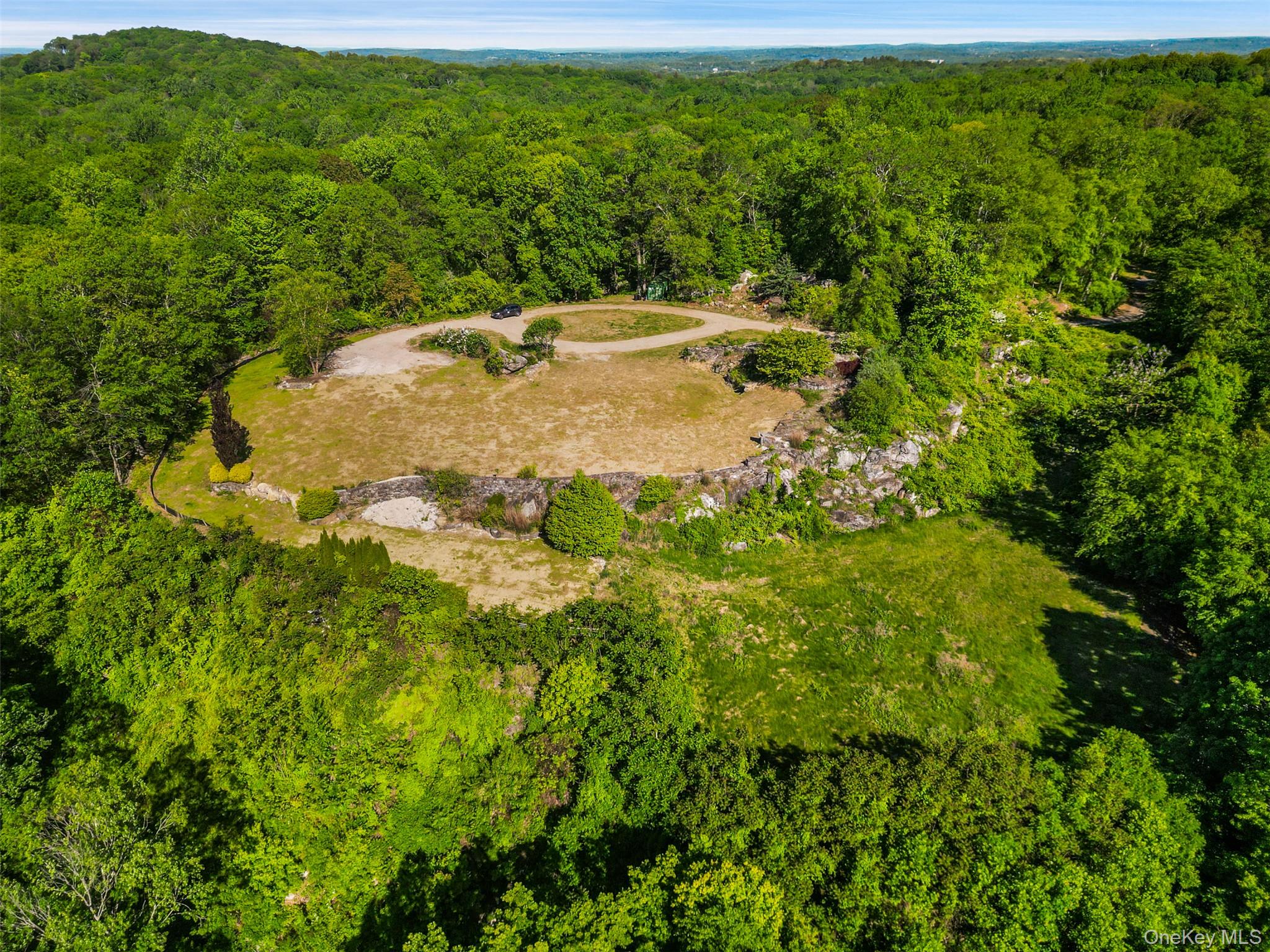 371-383 Pea Pond Road, Katonah, NY 10536