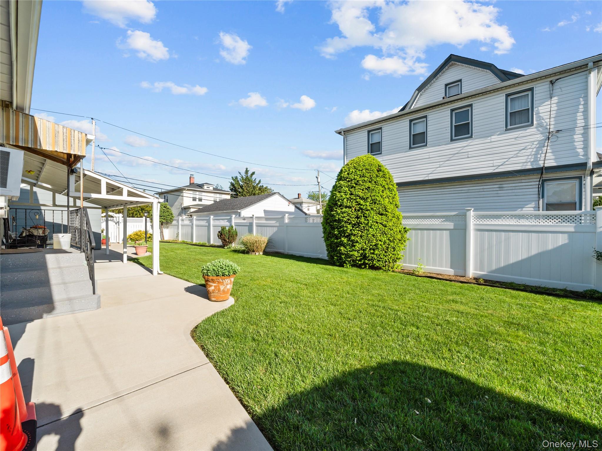 8 Savoy Avenue, Elmont, NY 11003