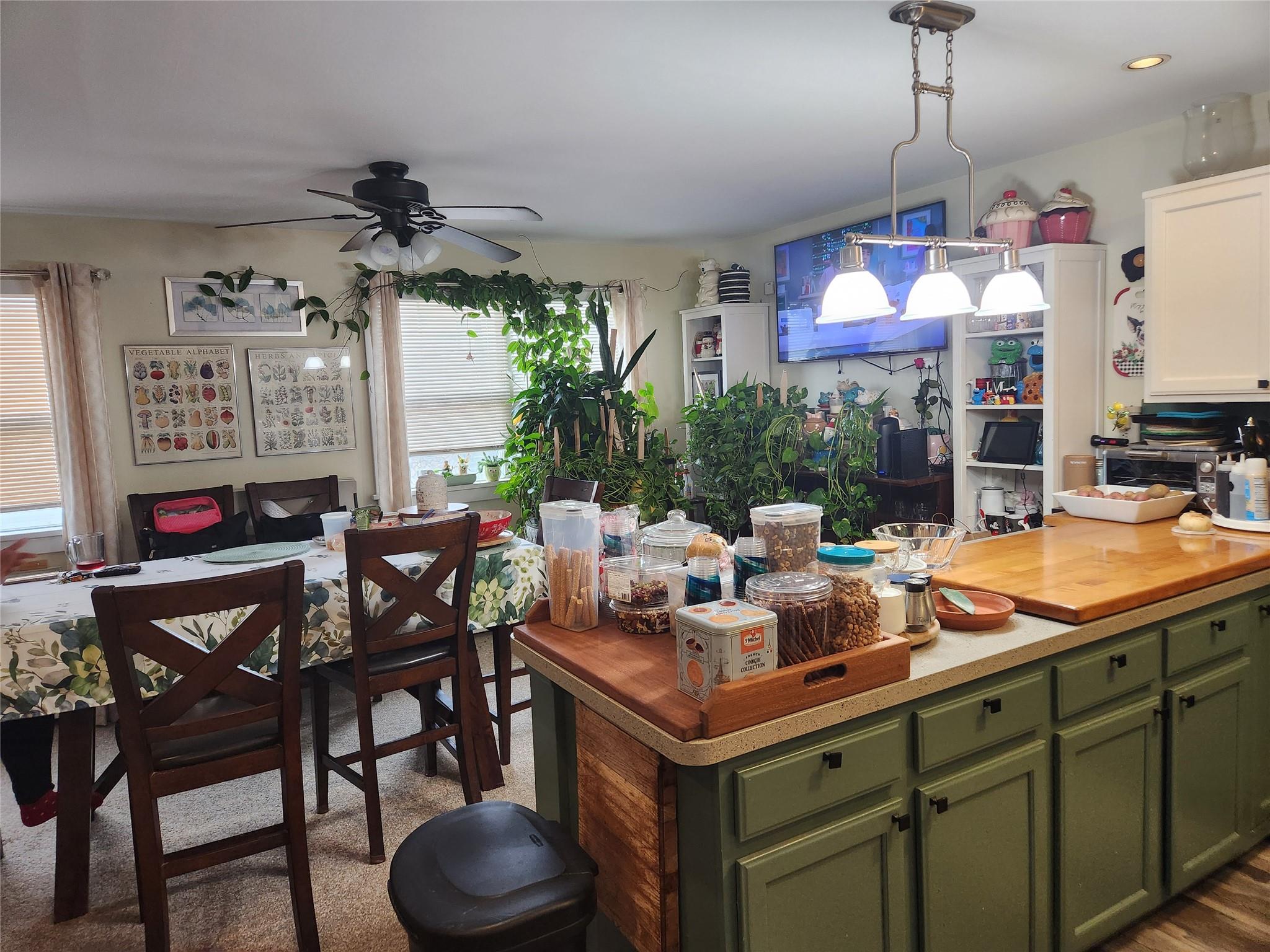 2-16 Beach 98 Street, Rockaway Park, NY 11694