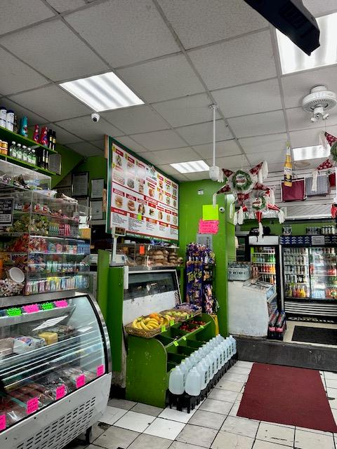 92-19 Roosevelt Avenue, Jackson Heights, NY 11372