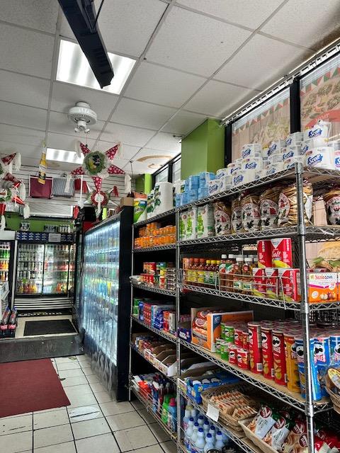 92-19 Roosevelt Avenue, Jackson Heights, NY 11372