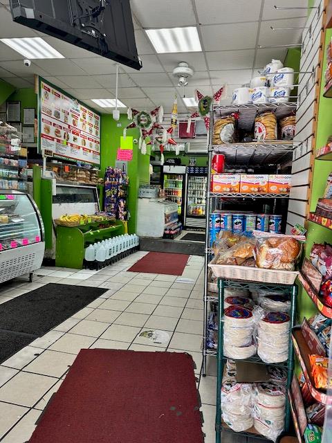 92-19 Roosevelt Avenue, Jackson Heights, NY 11372