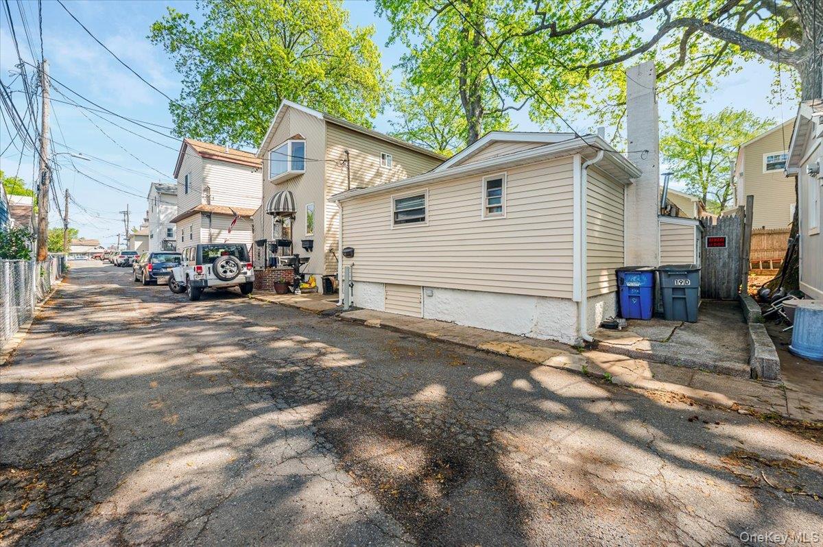 133B Edgewater Park # 133B, Bronx, NY 10465