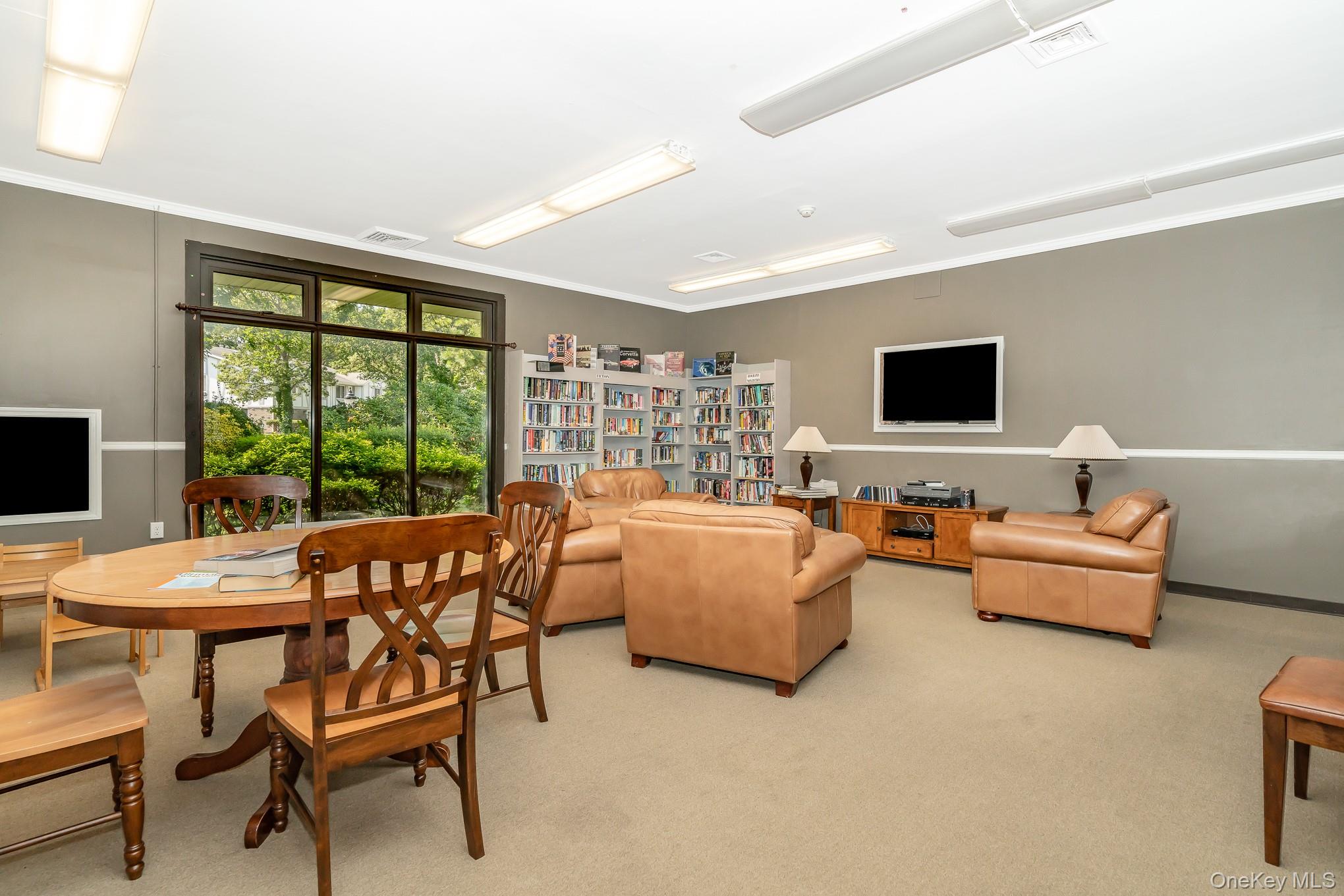 784 Blue Ridge Drive, Medford, NY 11763