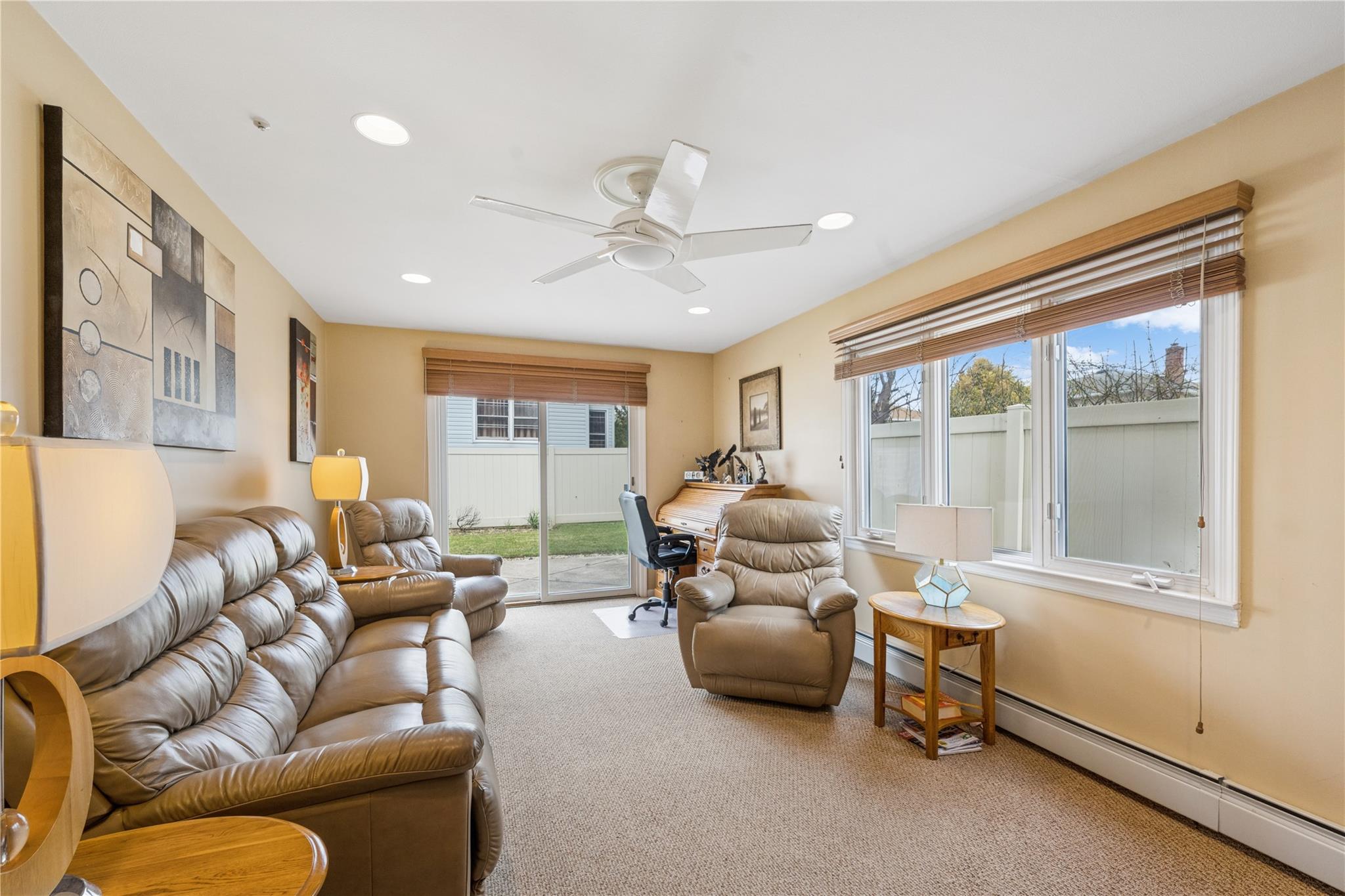 189 Pennsylvania Avenue, Island Park, NY 11558