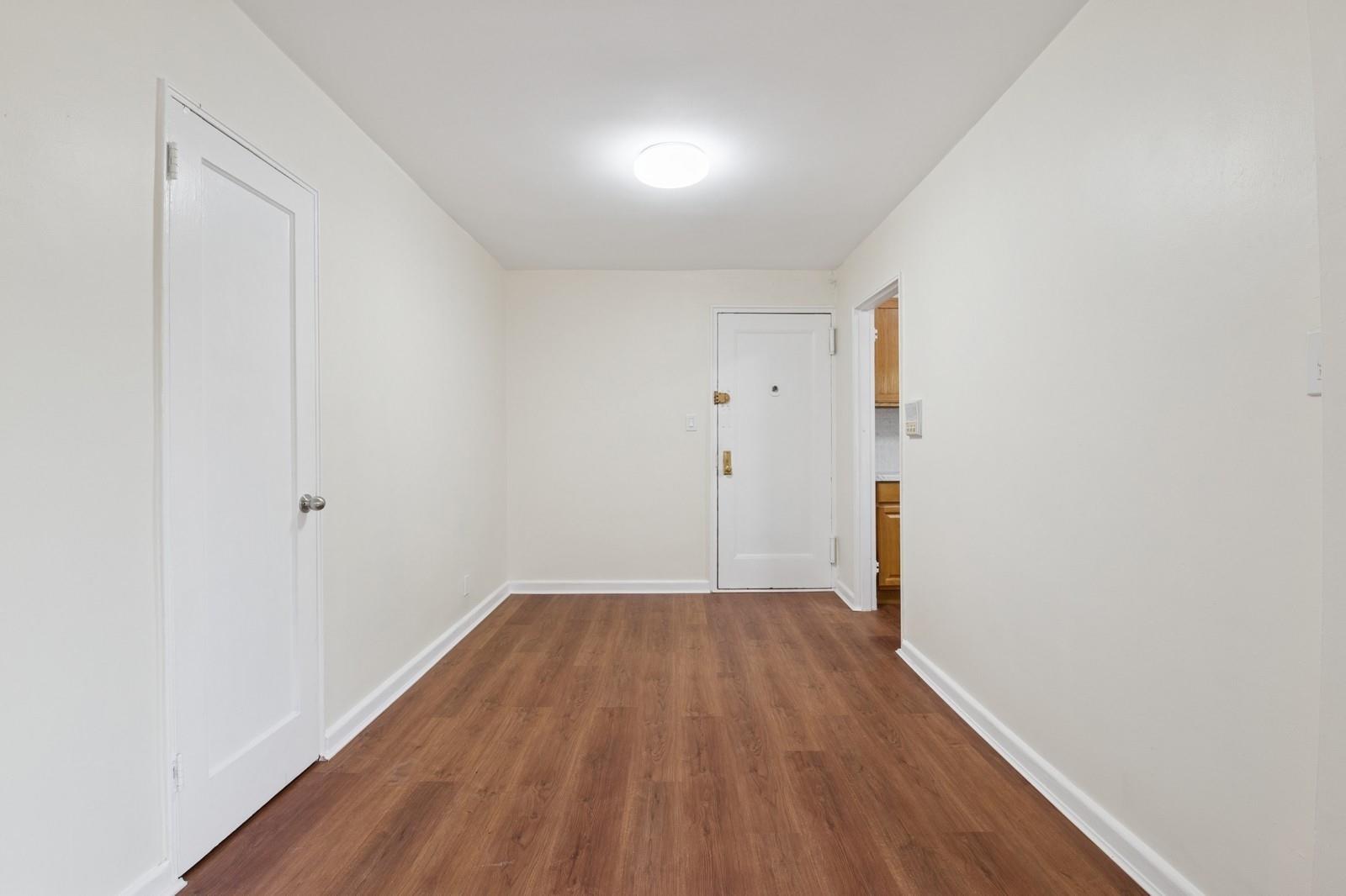 147-10 84 Rd # 2 K, Briarwood, NY 11435