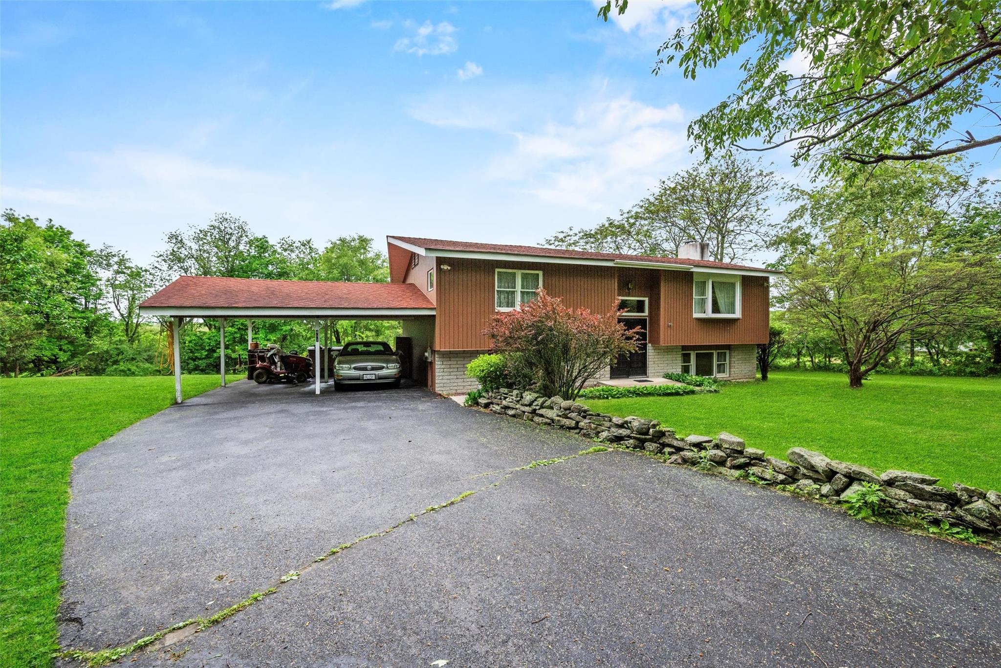 411 Prospect Road, Chester, NY 10918