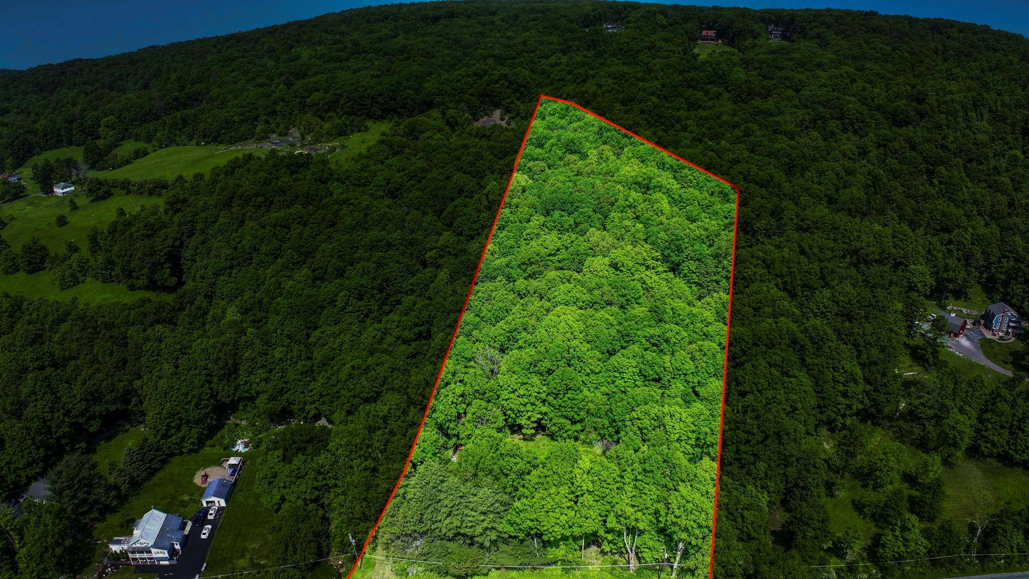 553 Roosa Gap Road, Bloomingburg, NY 12721