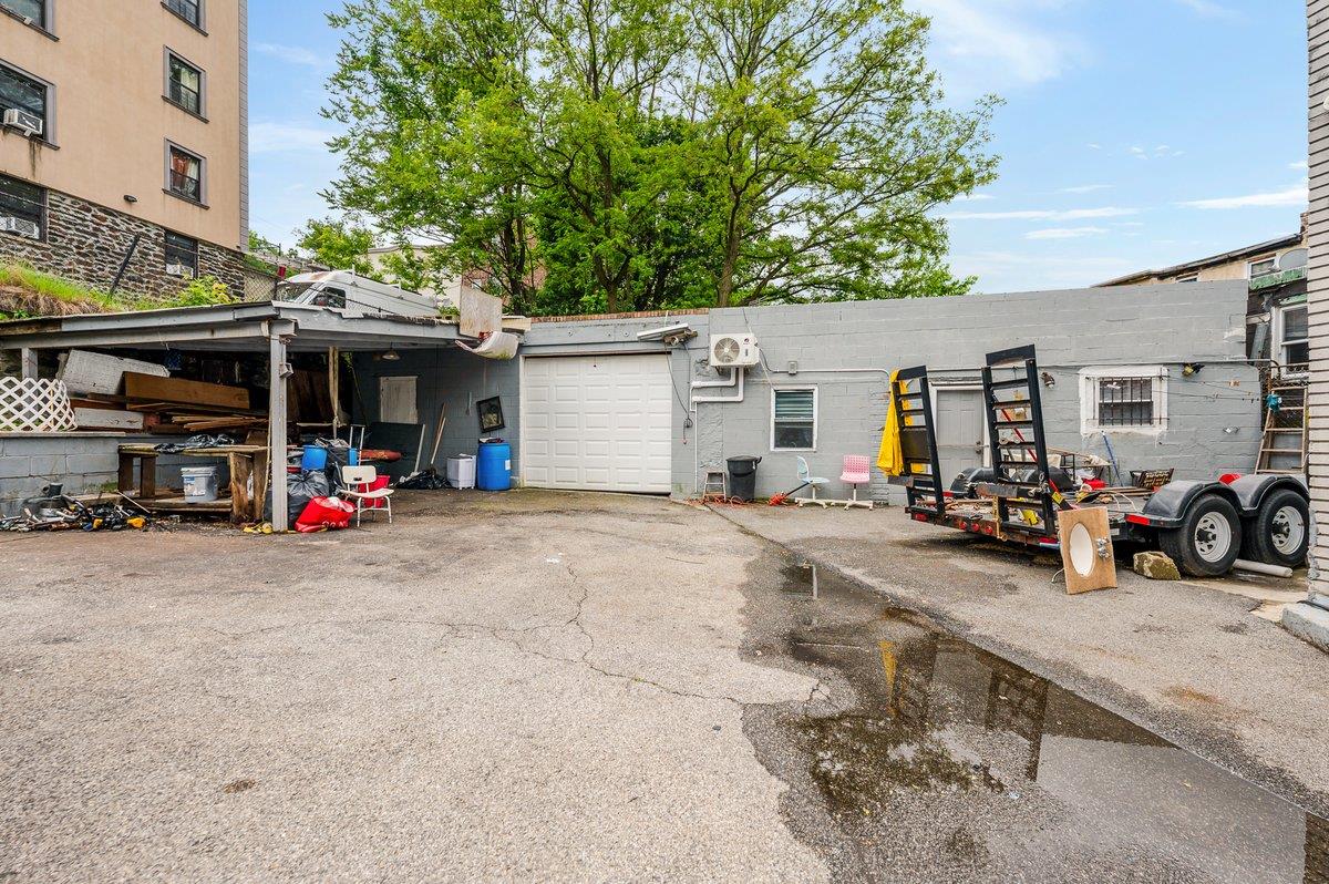 31 Thurman Street, Yonkers, NY 10701