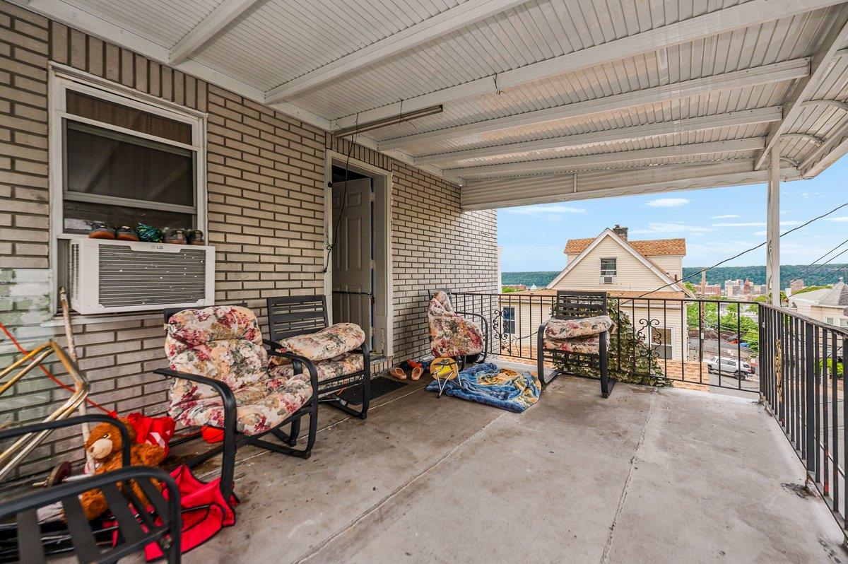 31 Thurman Street, Yonkers, NY 10701