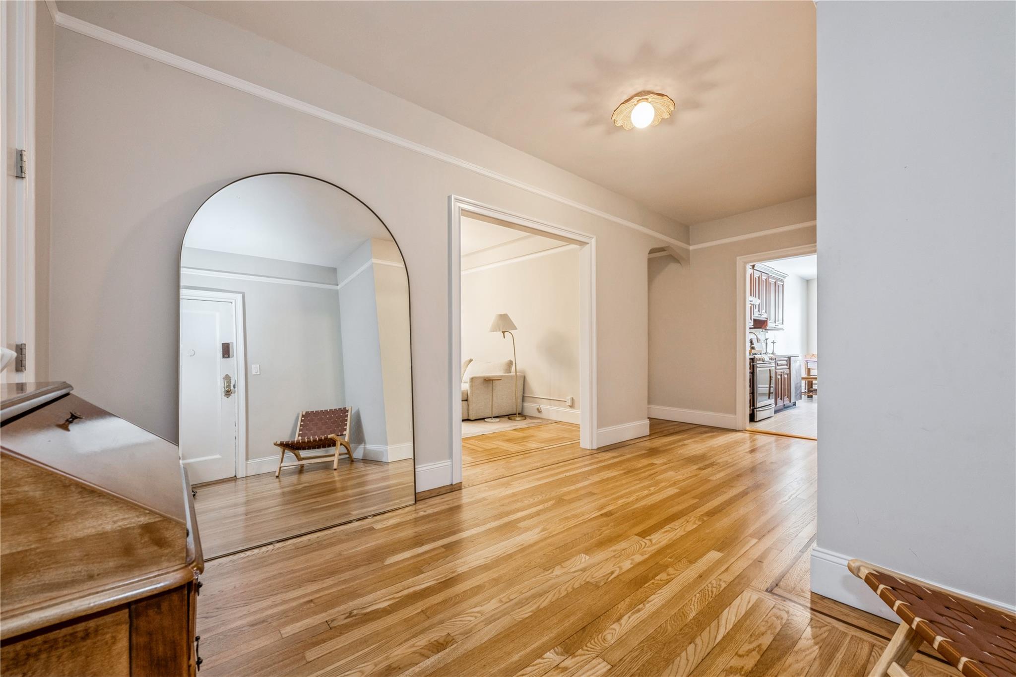 12 Hamilton Place # A-10, Garden City, NY 11530