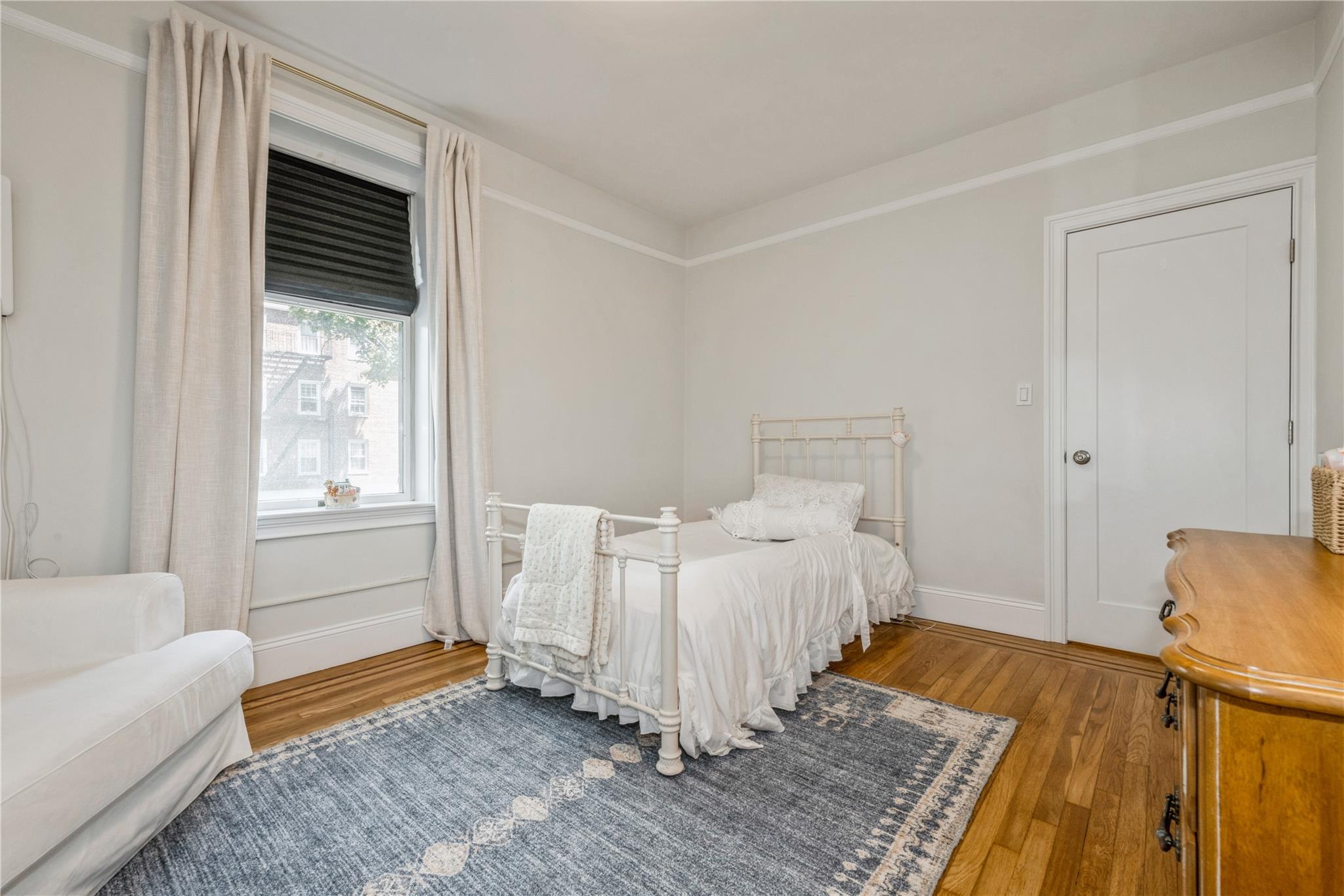 12 Hamilton Place # A-10, Garden City, NY 11530