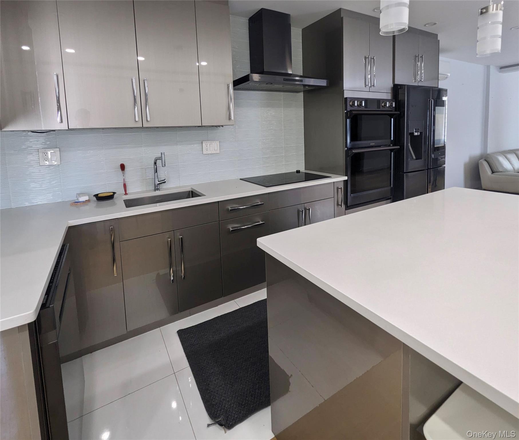 58-09 61 street, Maspeth, NY 11379