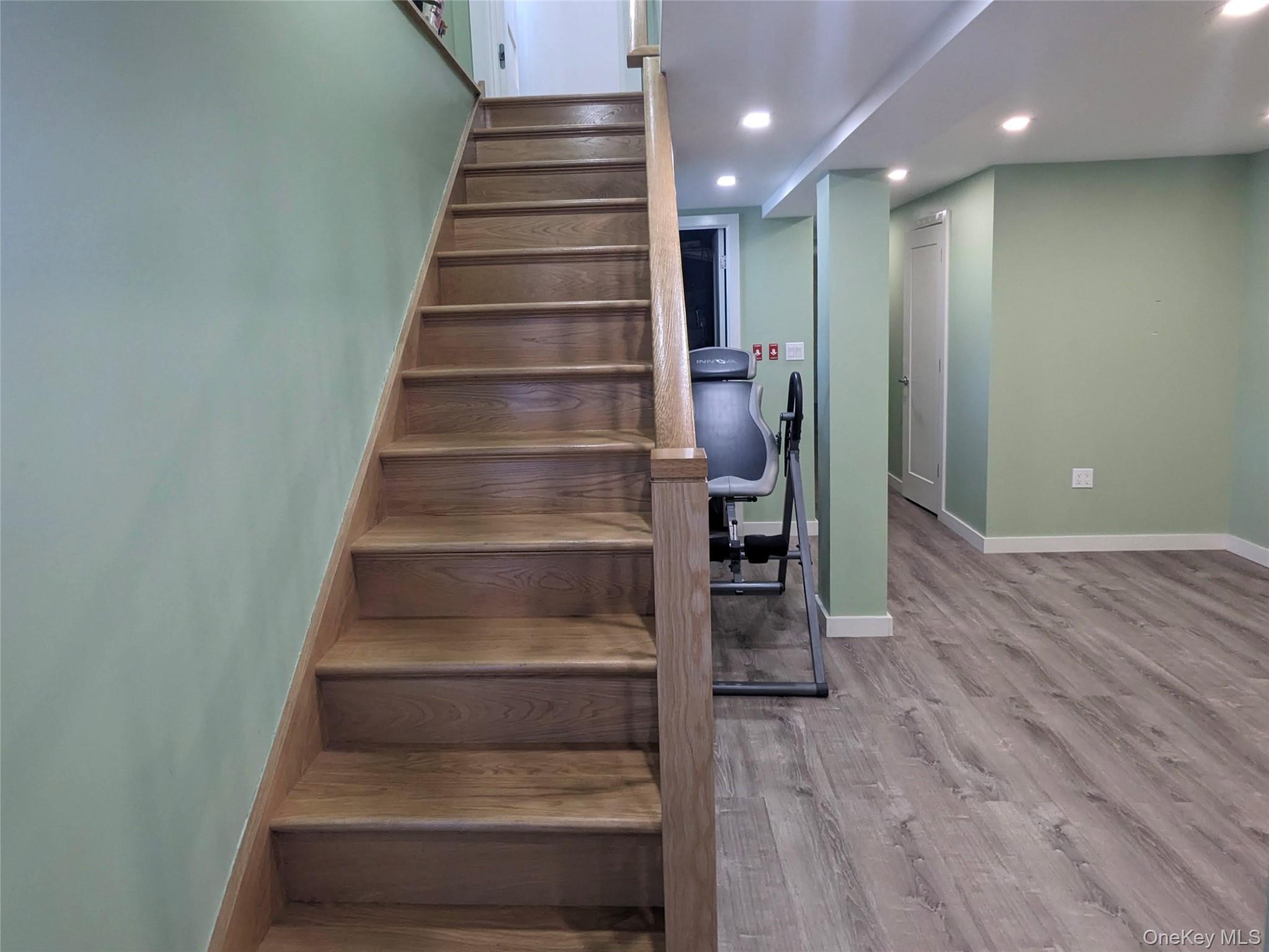 58-09 61 street, Maspeth, NY 11379