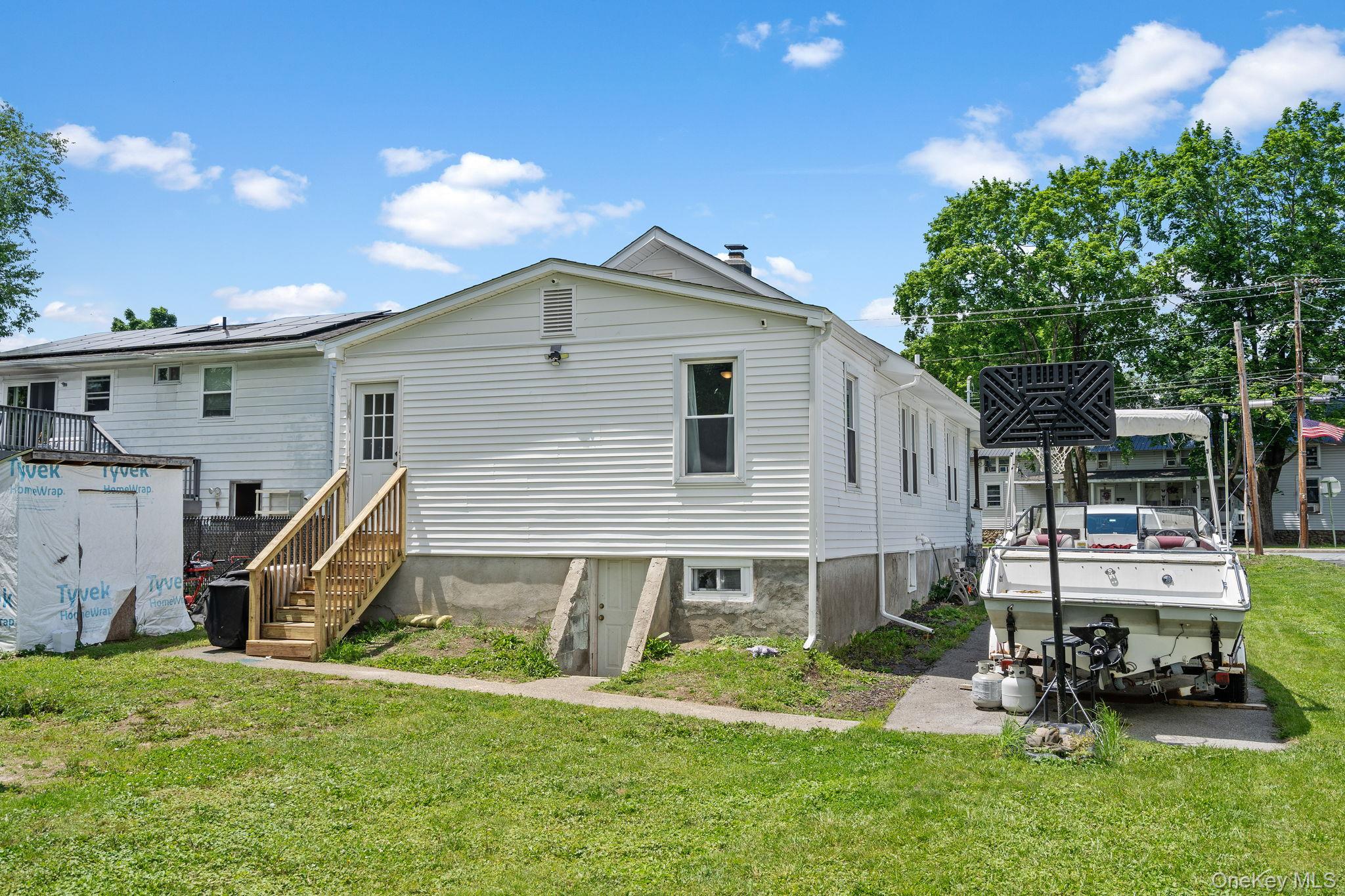 108 Homestead Avenue, Maybrook, NY 12543