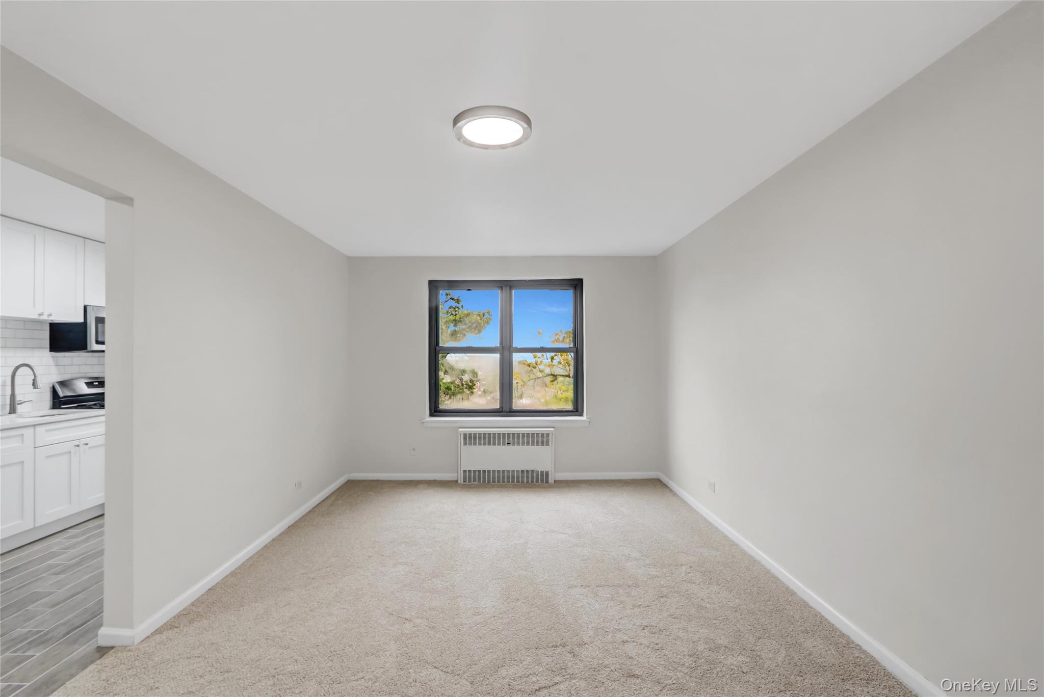 204-15 Foothill Avenue # B53, Hollis, NY 11423