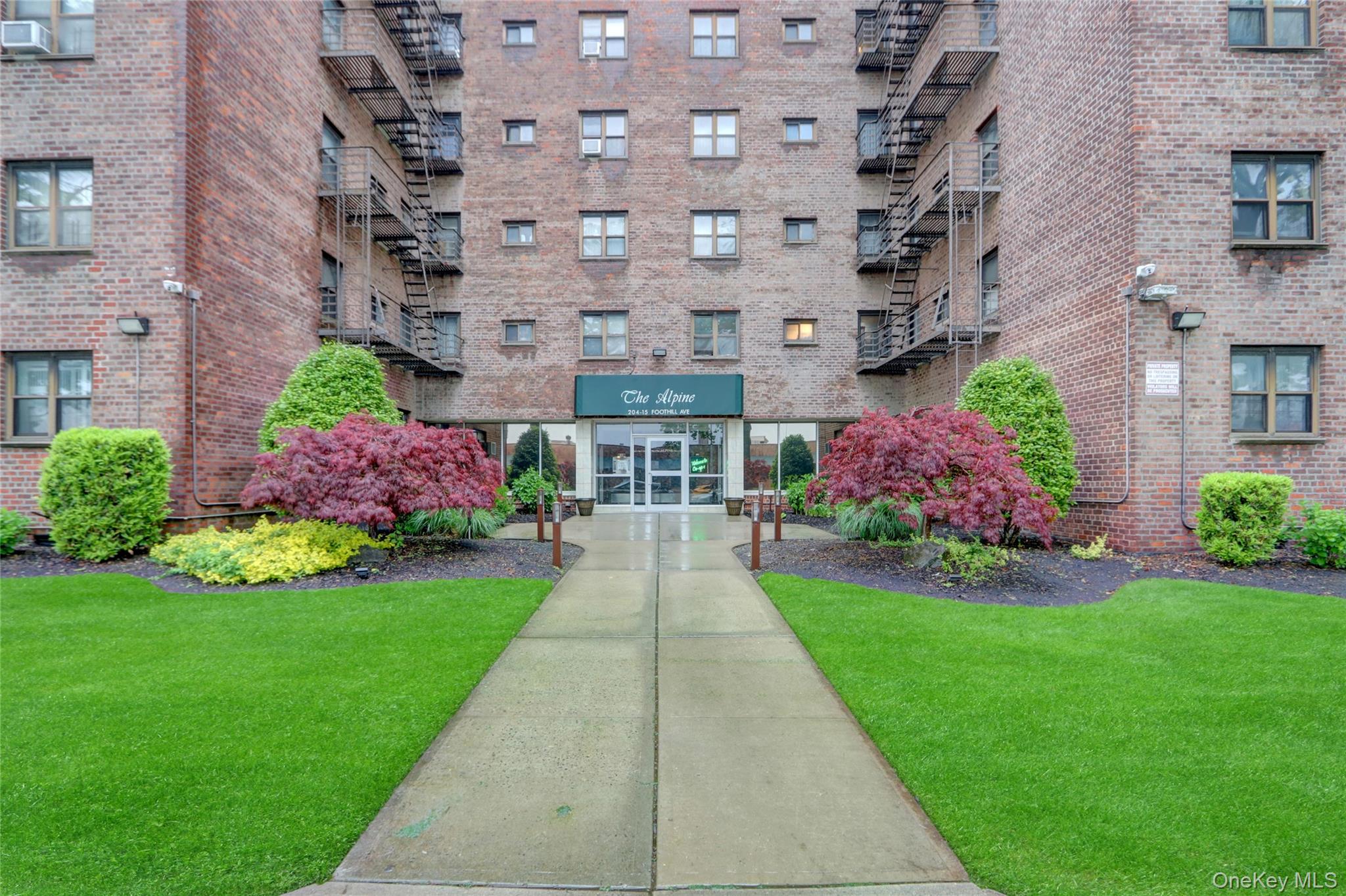 204-15 Foothill Avenue # B53, Hollis, NY 11423