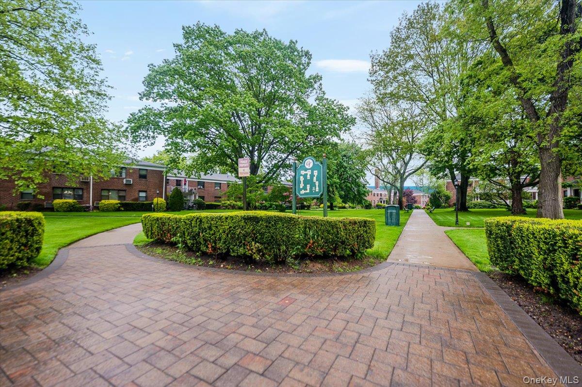 1215 E Broadway # A-13, Hewlett, NY 115578