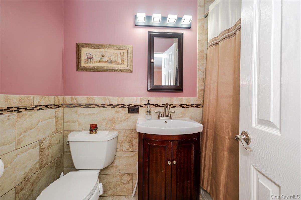 1215 E Broadway # A-13, Hewlett, NY 115578