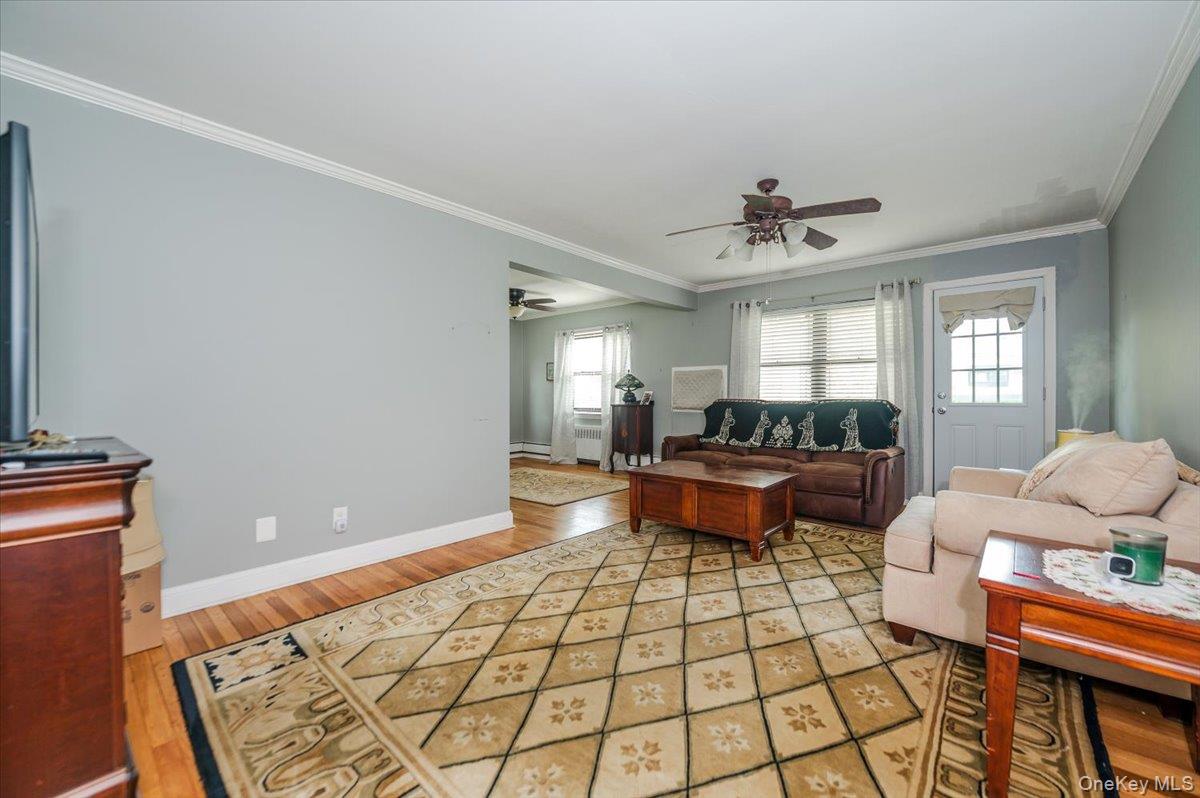 1215 E Broadway # A-13, Hewlett, NY 115578