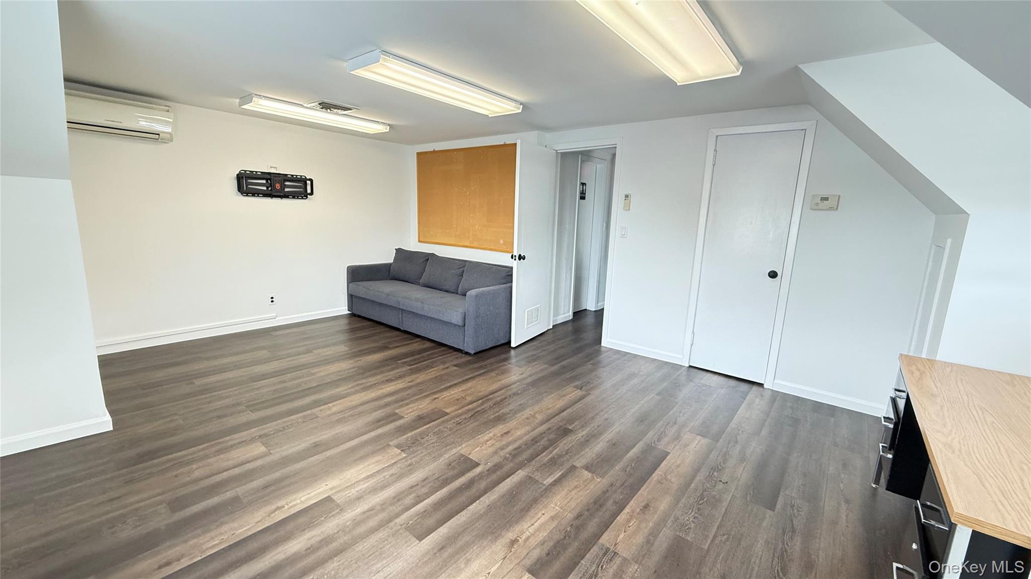 74 Merrick Road # 2, Amityville, NY 11701